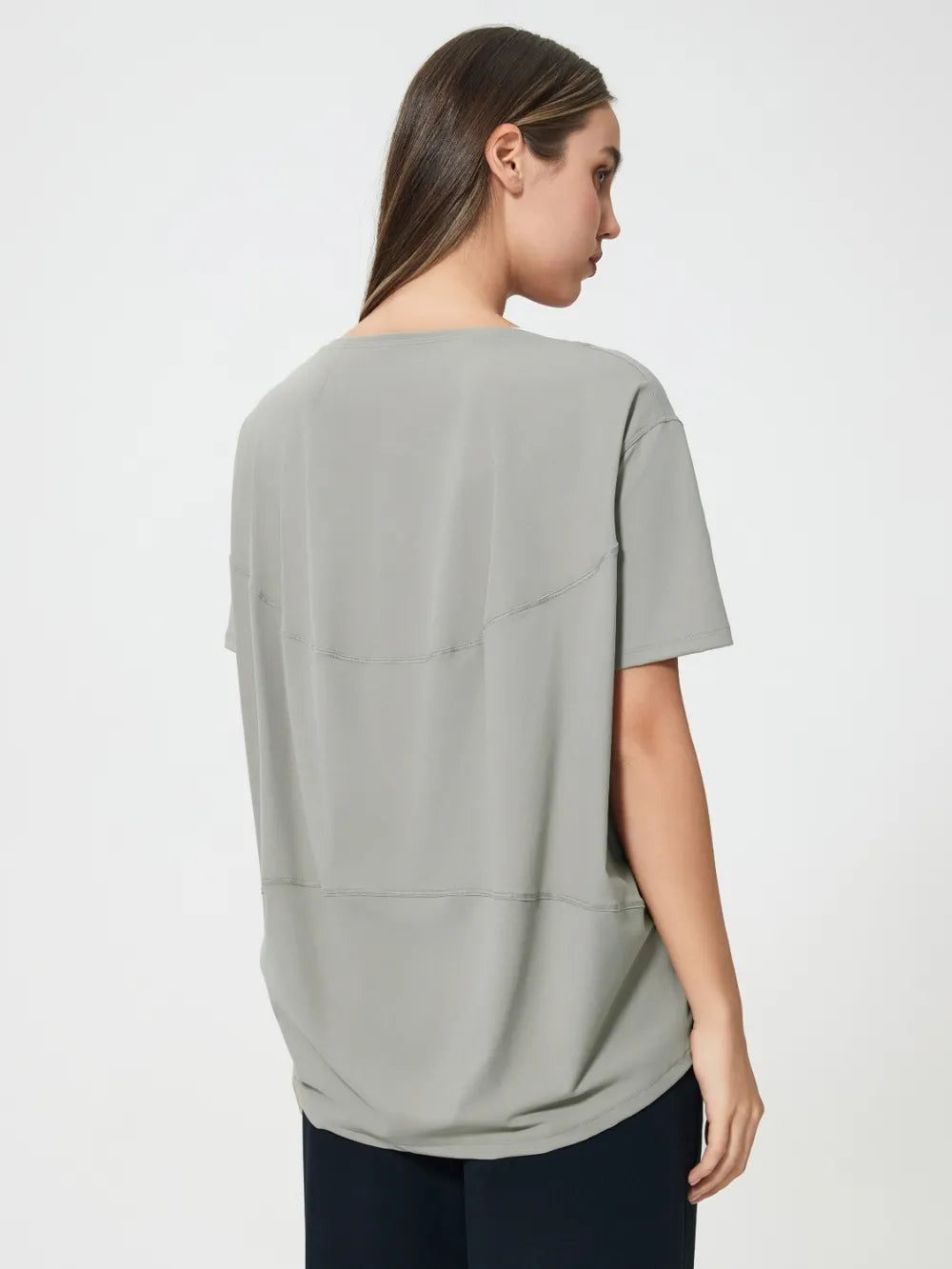 Round Neck Short Sleeve Active T-Shirt in Classic in Gray for Women