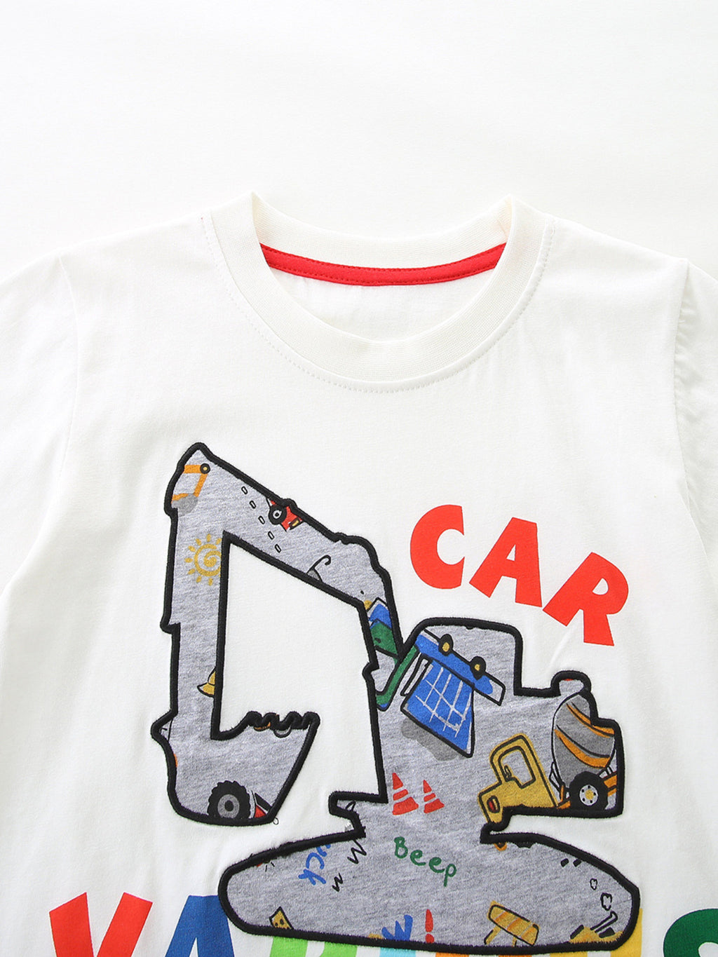 Cartoon Car Print Short Sleeve Tee and Shorts Set in White for Boys