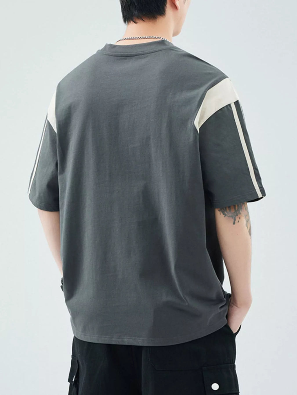Plus Size Round Neck Short Sleeve T-Shirt in Modern in White for Men