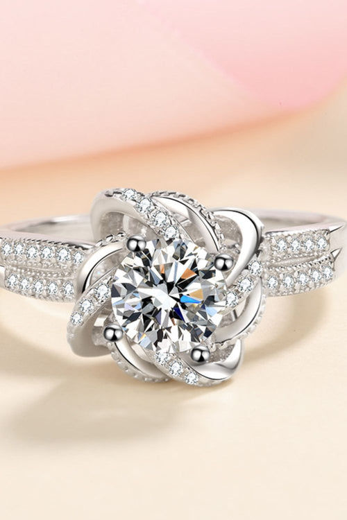 1 Carat Moissanite 925 Sterling Silver Ring in Relaxed for Women