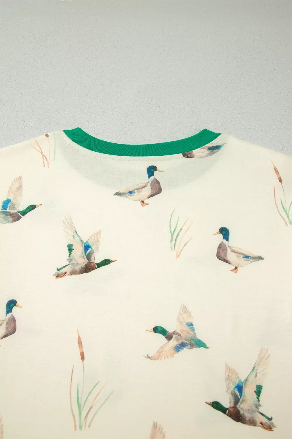 Mallard Printed Colorblock Trim Shorts Set for Women