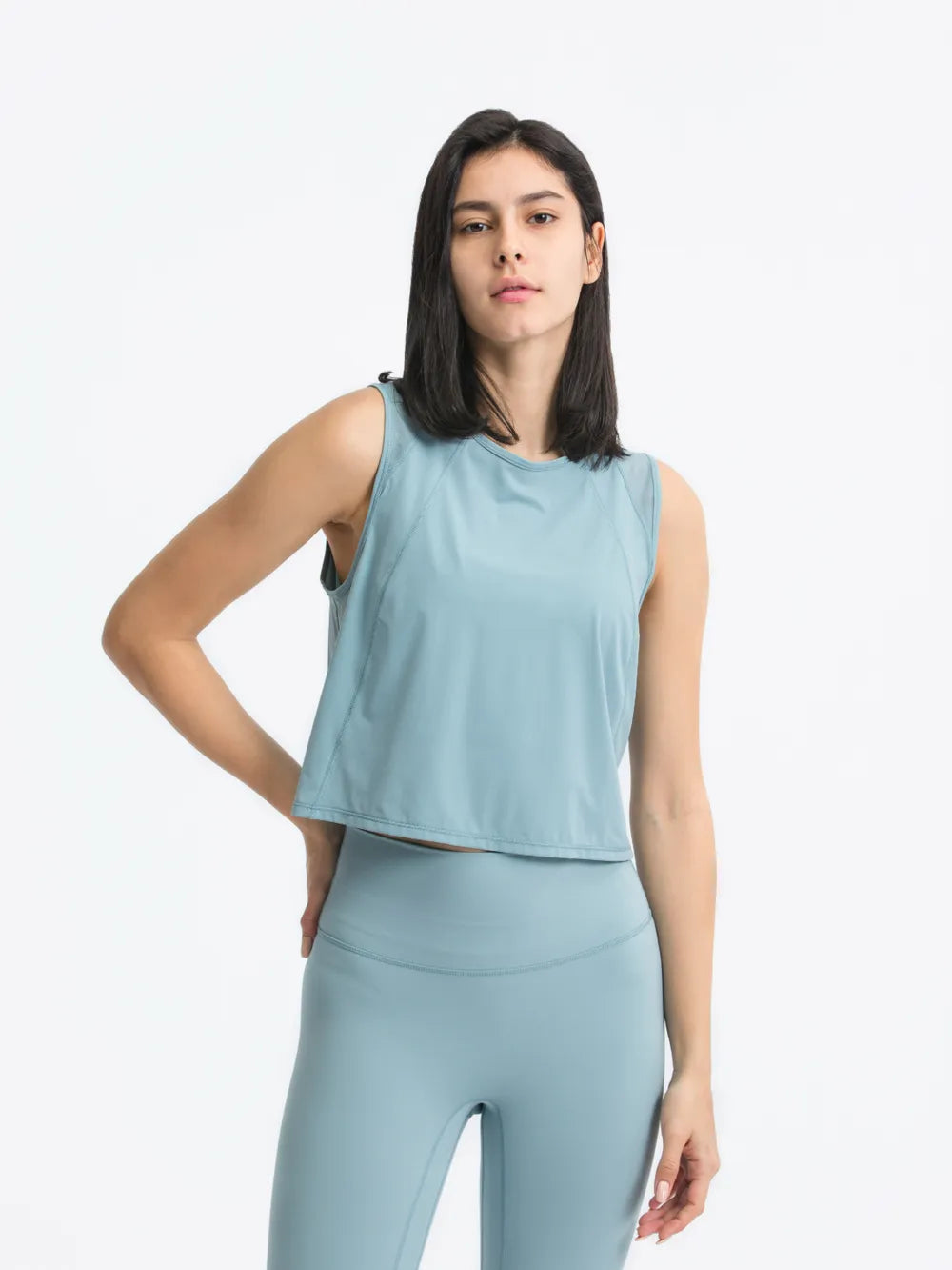 Round Neck Cropped Active Tank in Dusty Pink for Women
