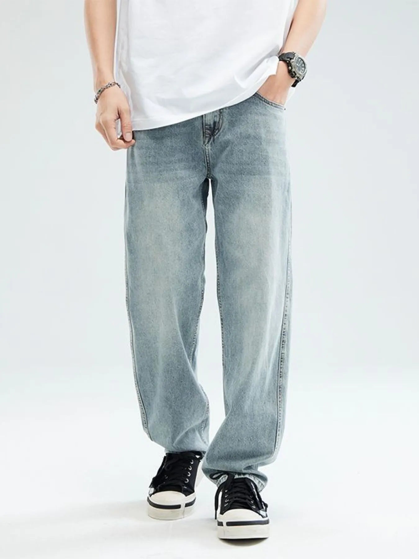 Relaxed Fit Jeans in Light Blue for Men