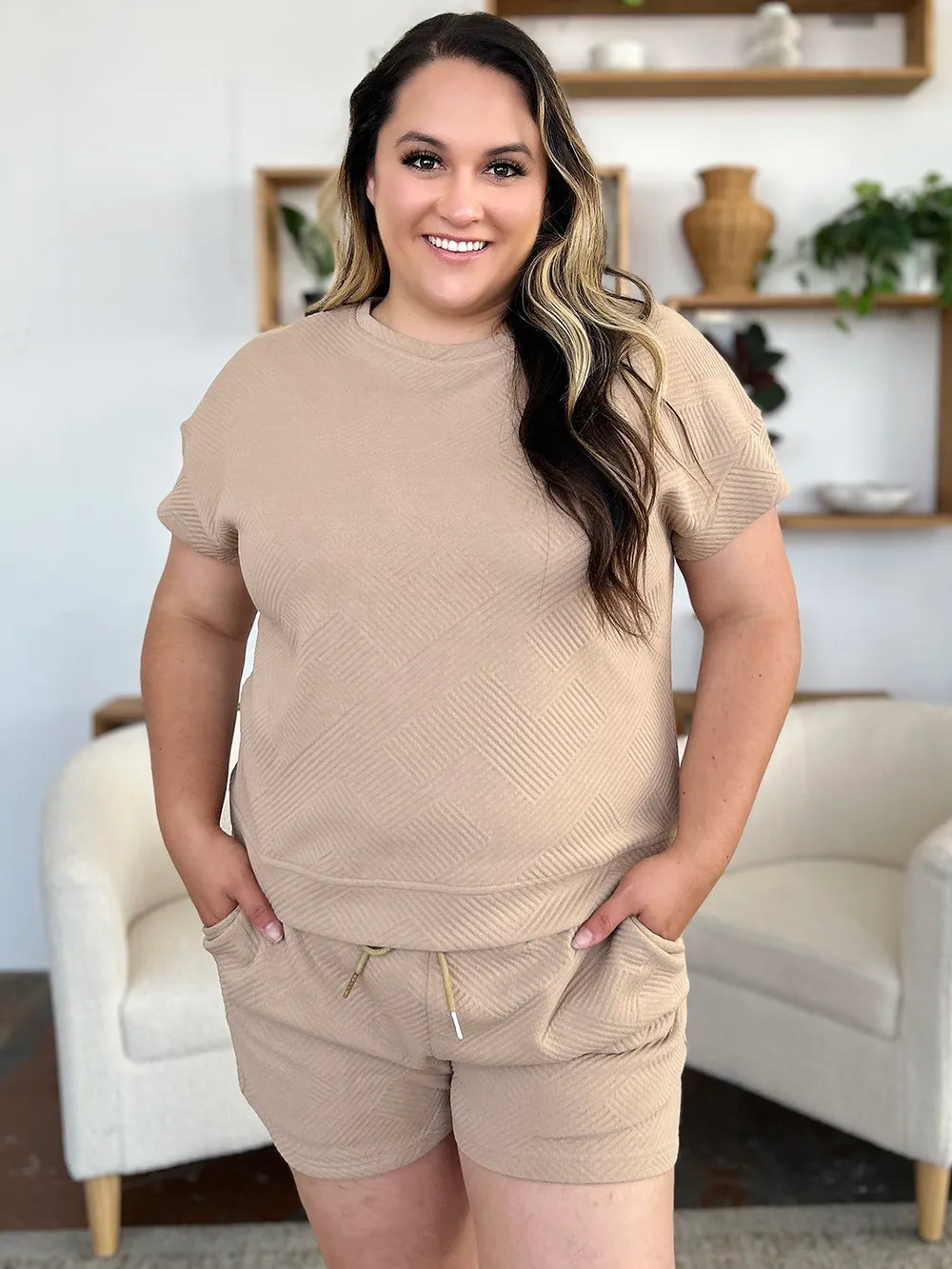 Plus Size Texture Short Sleeve T-Shirt and Drawstring Shorts Set in Mocha for Women