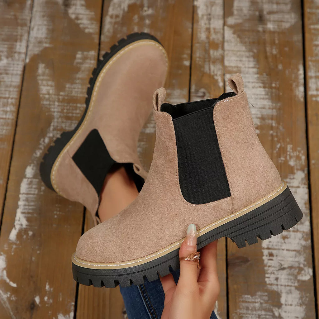 Round Toe Block Heels Boots in Brown in Gray for Women