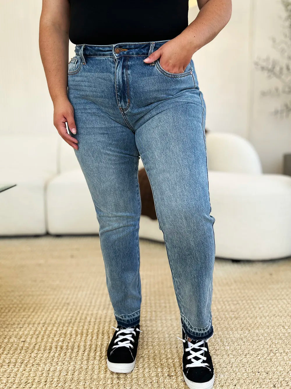 Plus Size Mid Rise Rigid Magic Release Hem Jeans in Medium for Women