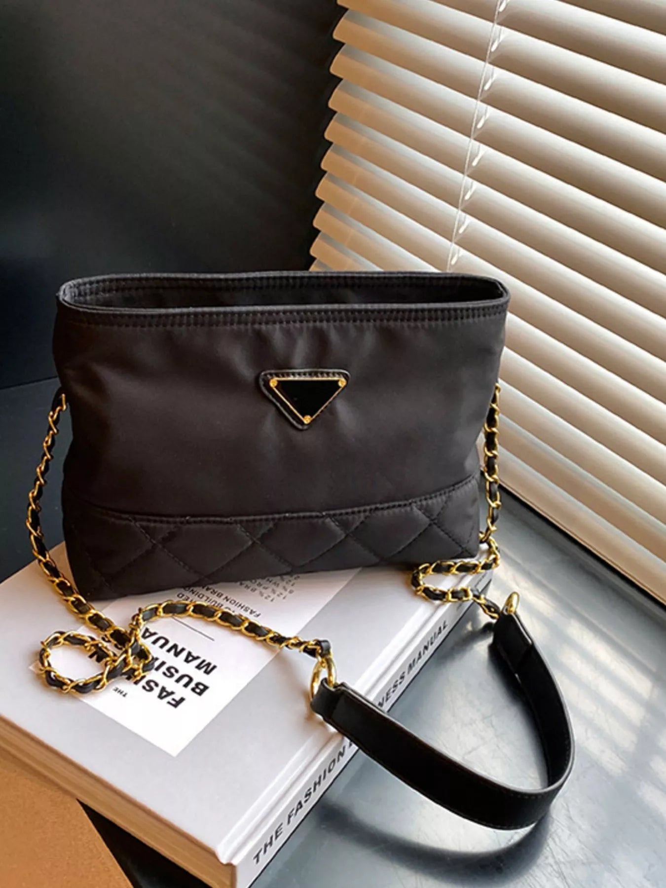 Quilted Crossbody Bag with Chain Strap in Black for Women