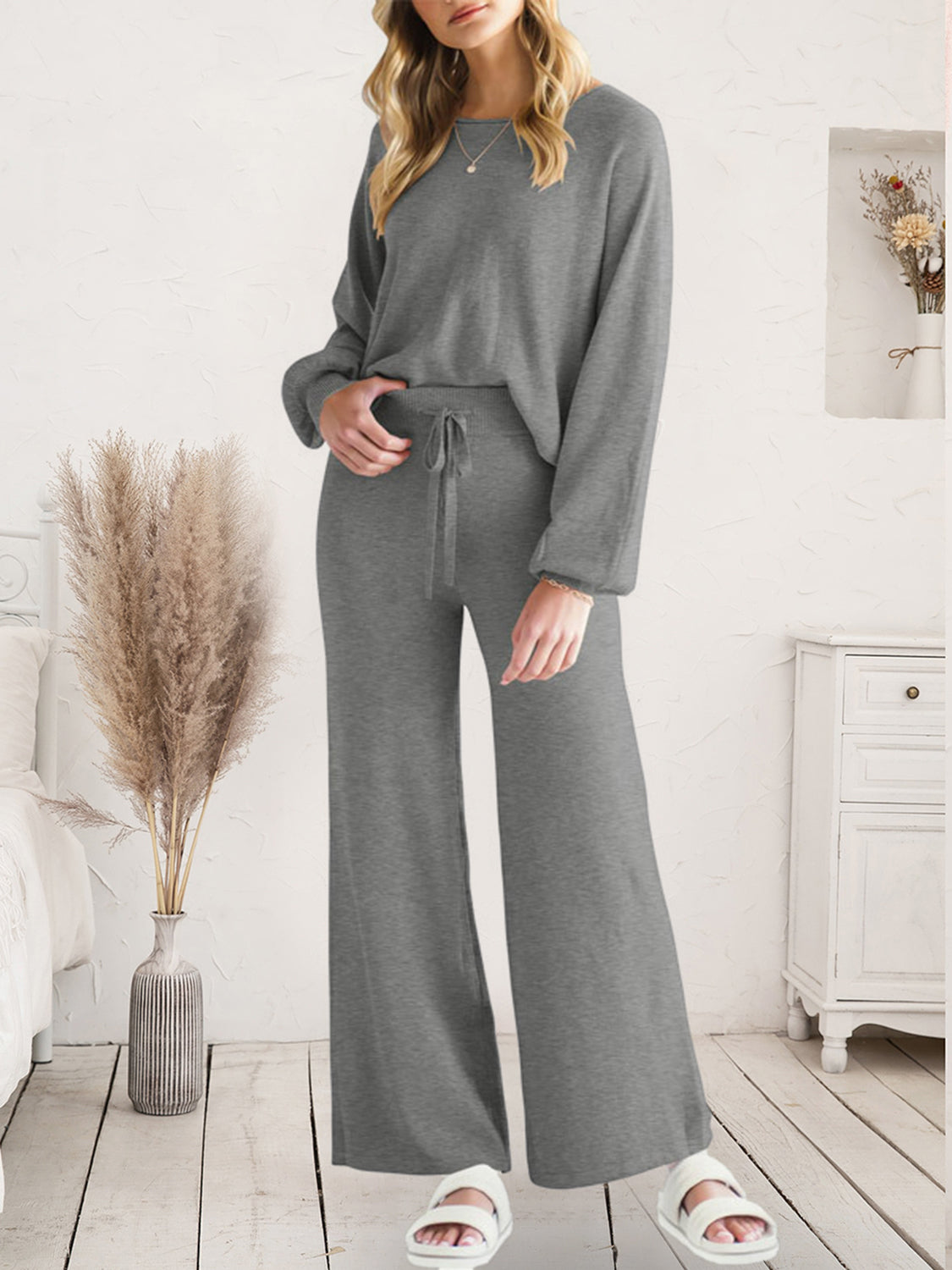 Long Sleeve Lounge Top and Drawstring Pants Set in Black for Women