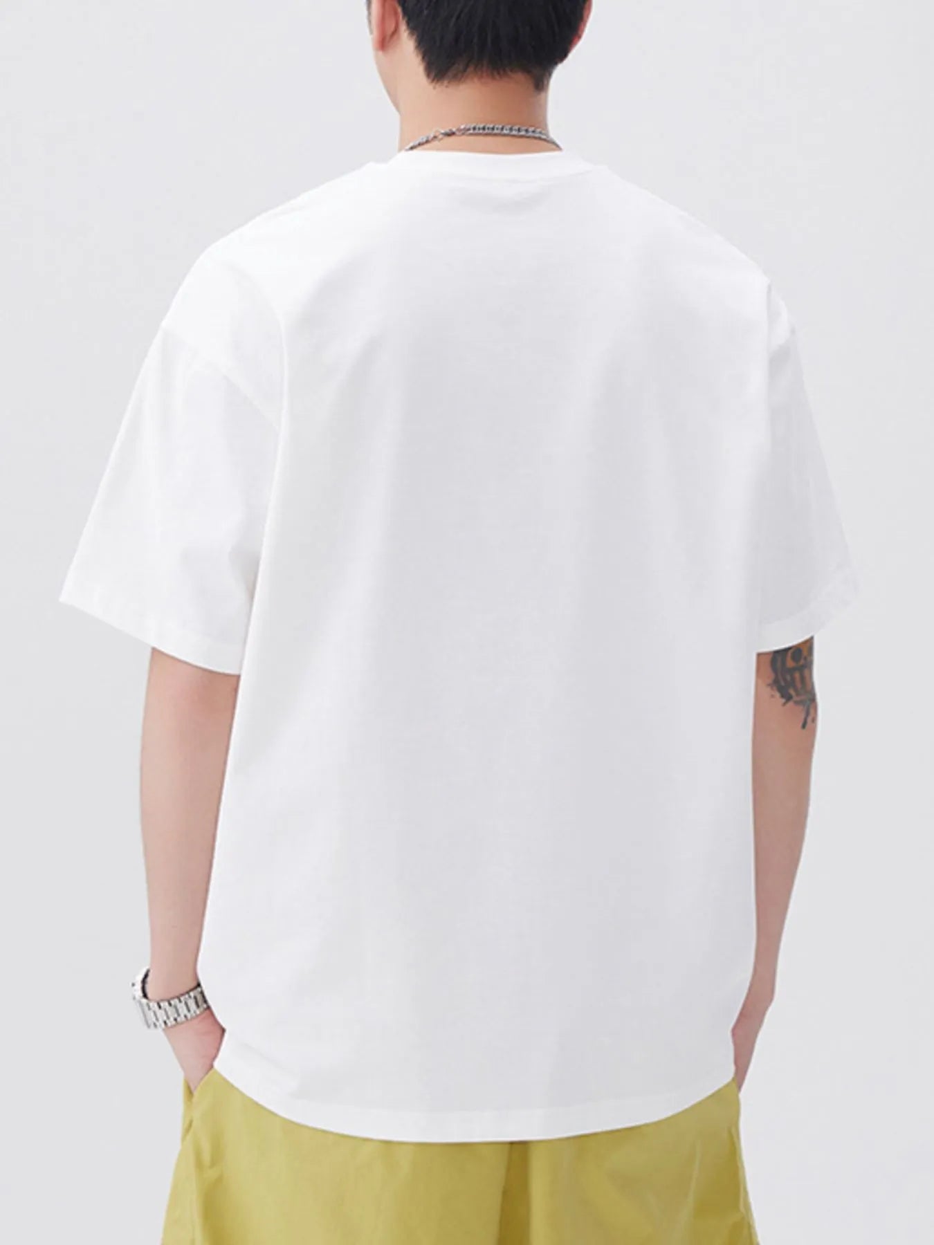 Plus Size Round Neck Short Sleeve T-Shirt in Off-White for Men