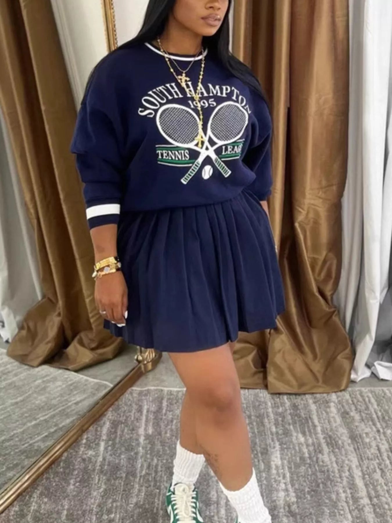 Graphic Sweatshirt & Pleated Skirt Set in Navy Blue for Women