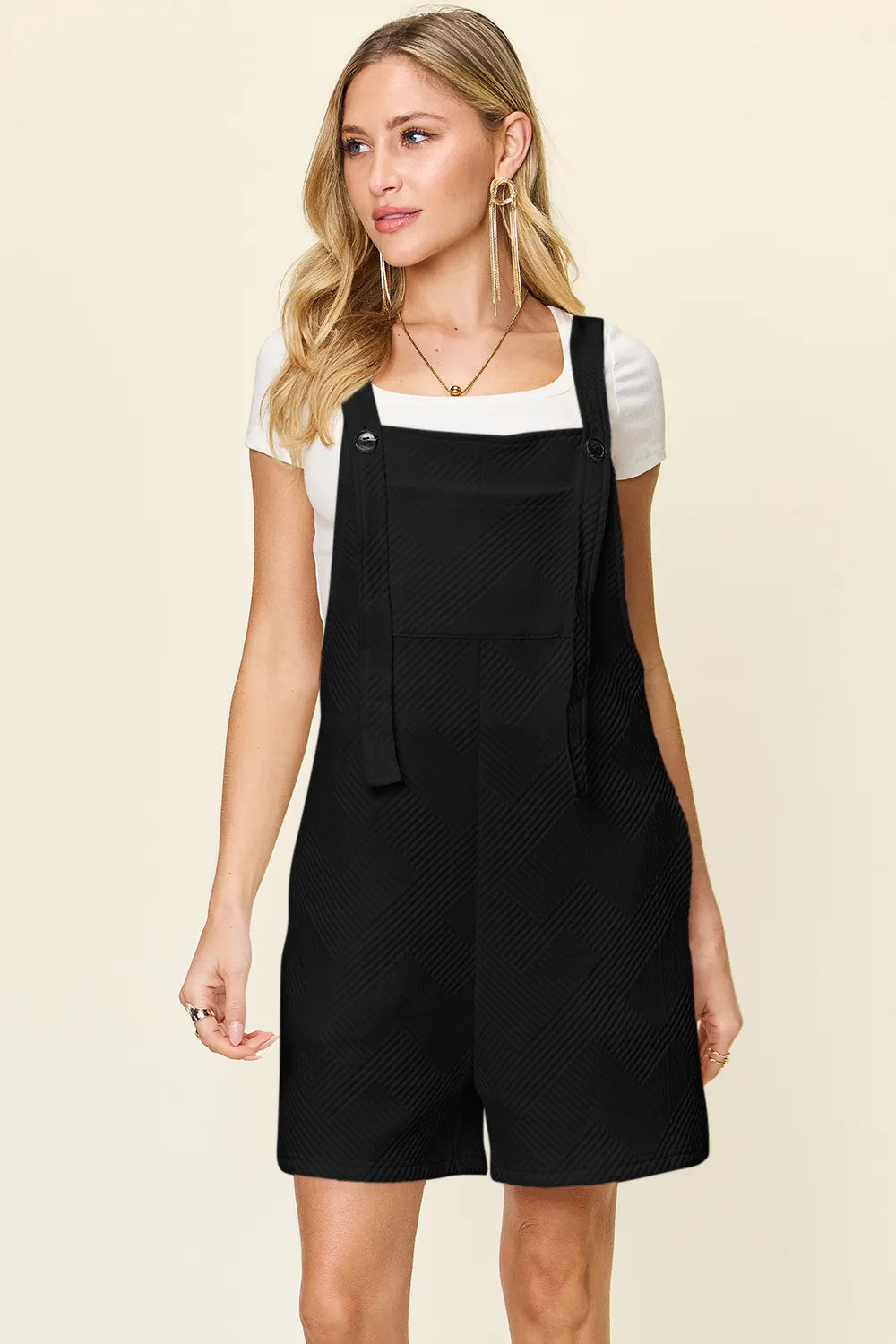 Plus Size Texture Sleeveless Romper in Tangerine in Black for Women