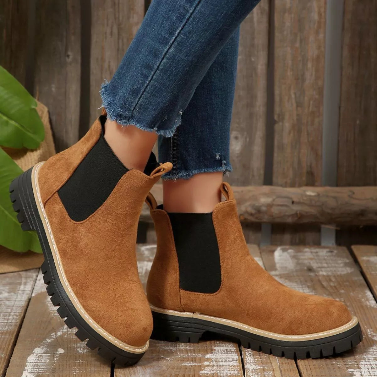 Round Toe Block Heels Boots in Classic in Brown for Women