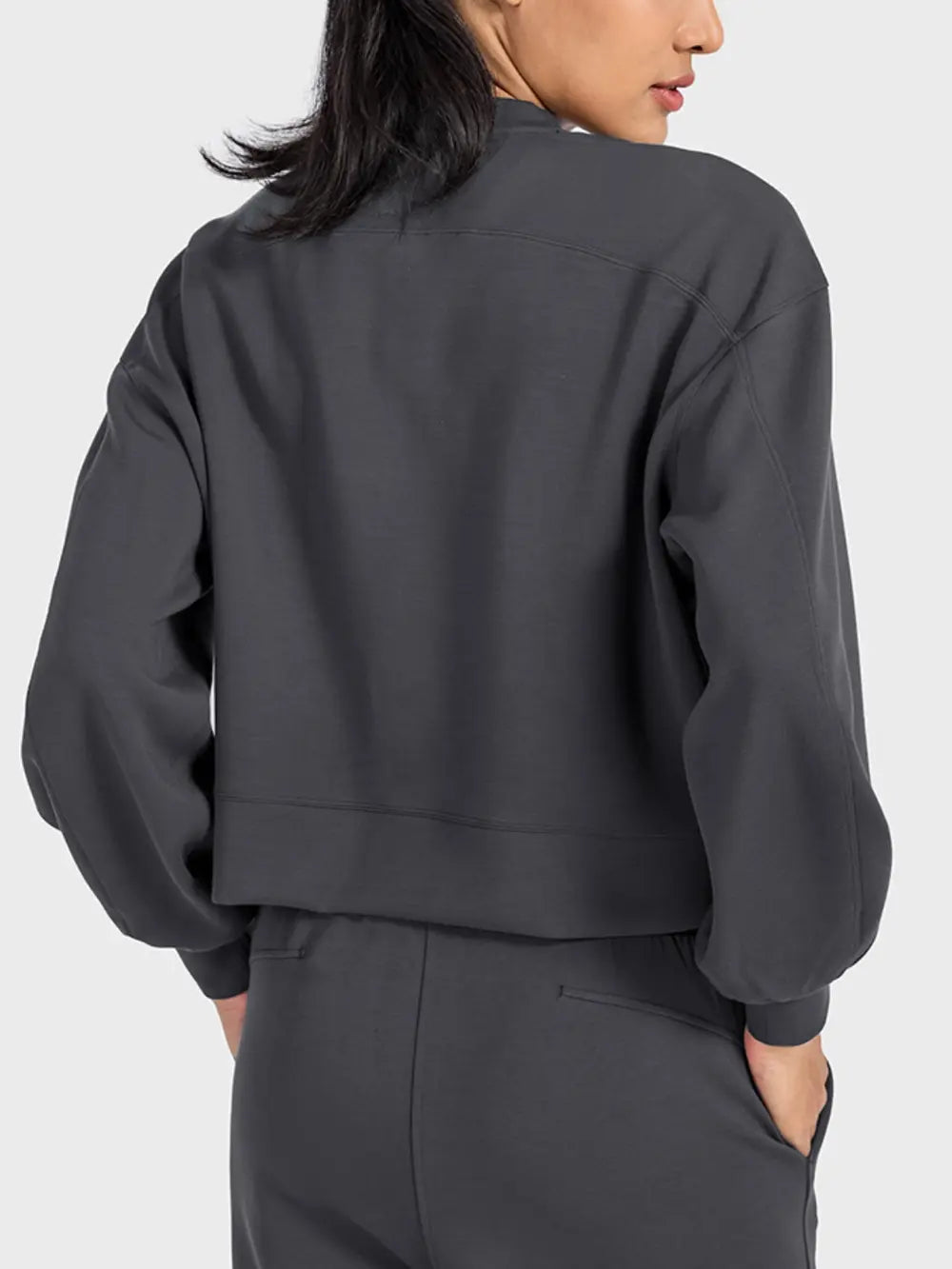 Round Neck Drop Shoulder Sports Top in Black for Women