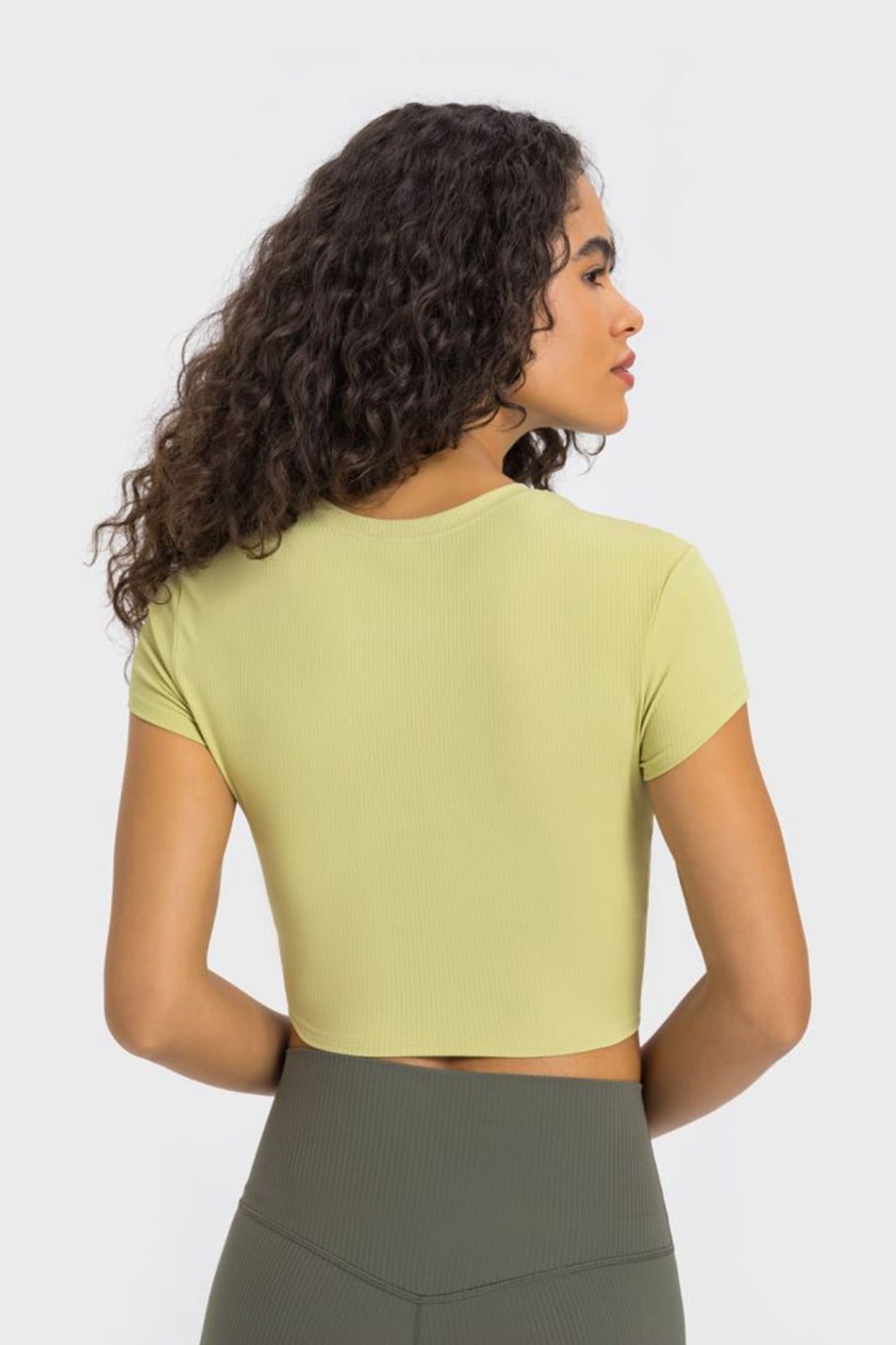 Round Neck Short Sleeve Cropped Sports T-Shirt in Lemon for Women