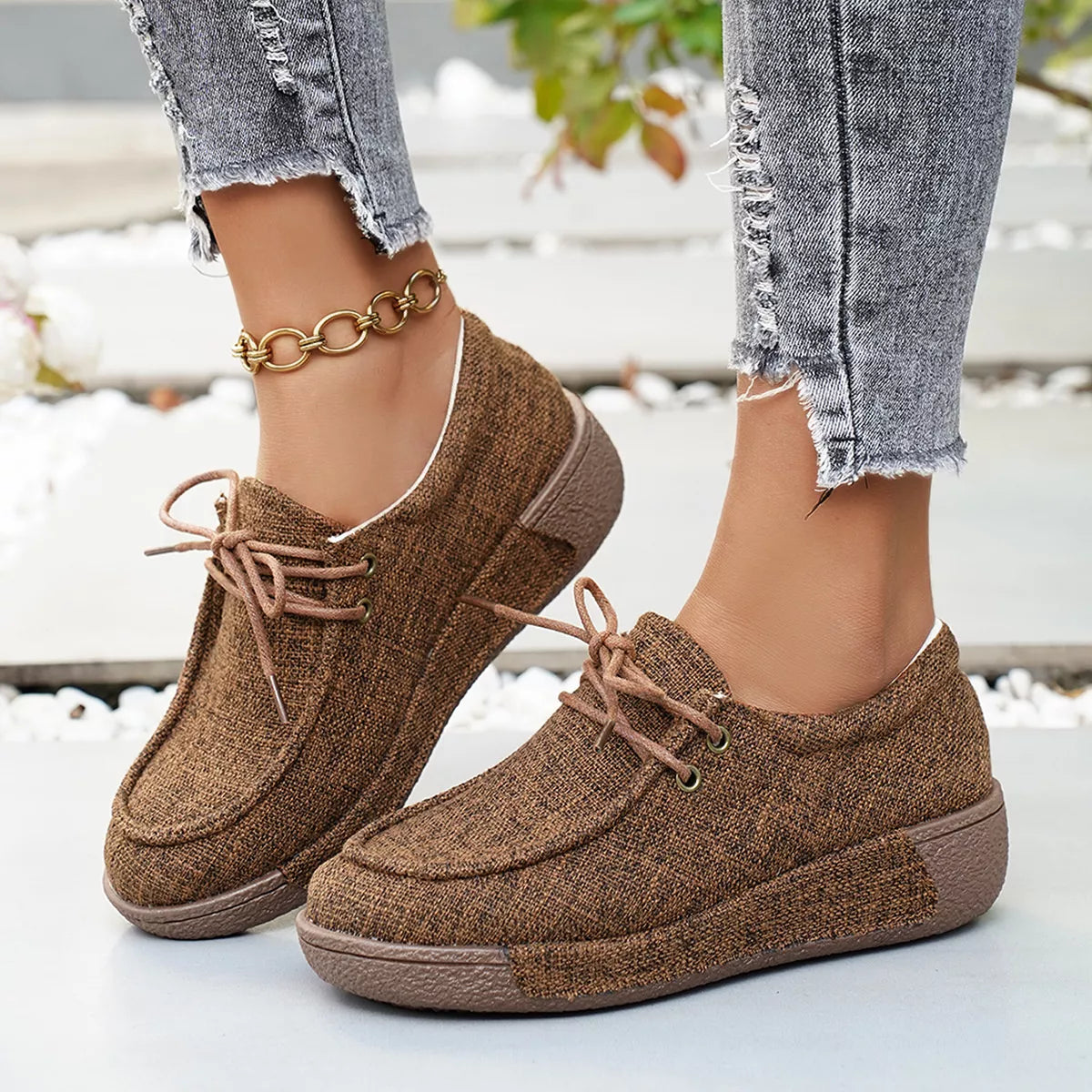 Round Toe Lace-Up Sneakers in Black for Women
