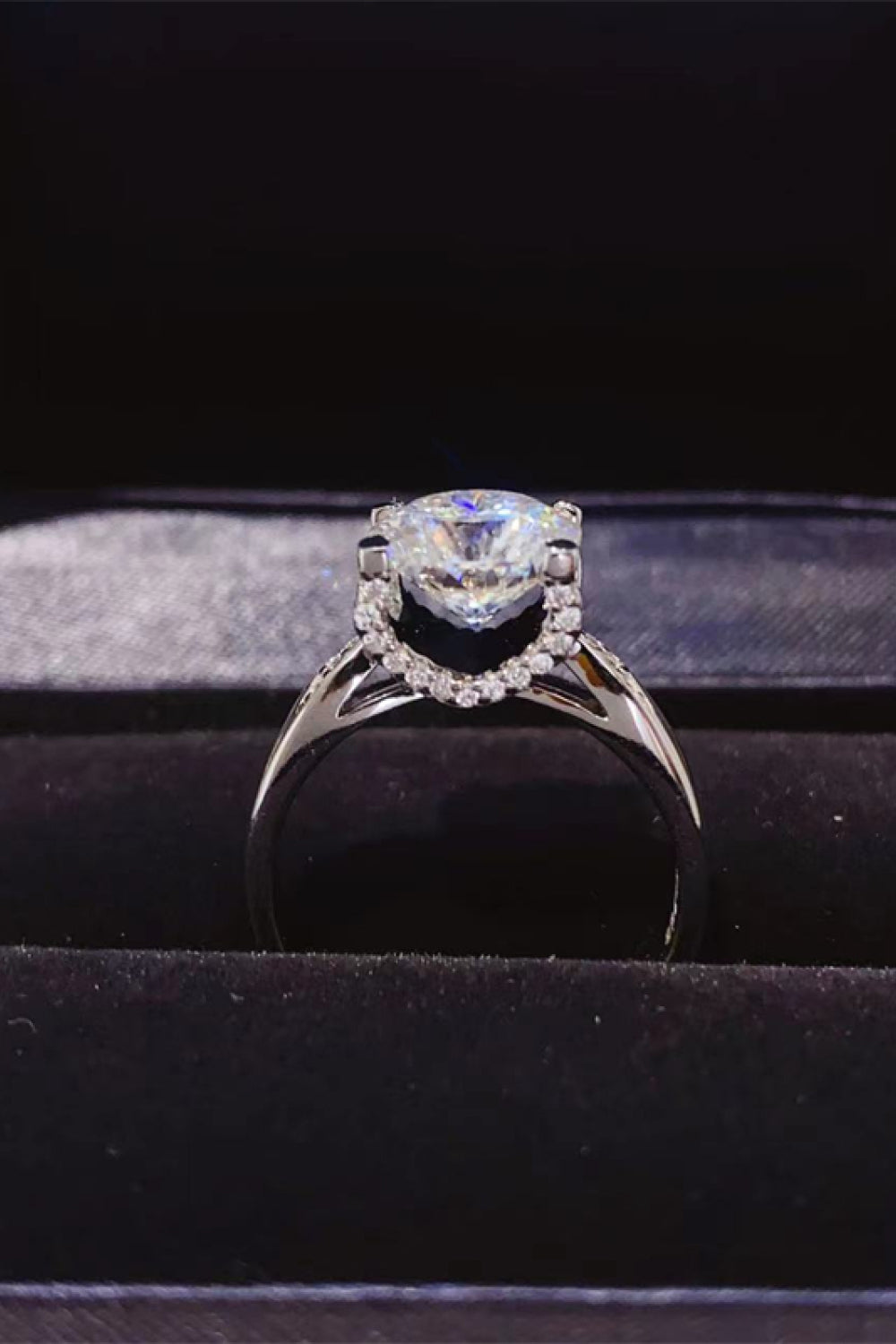 2 Carat Moissanite 925 Sterling Silver Ring in White for Women