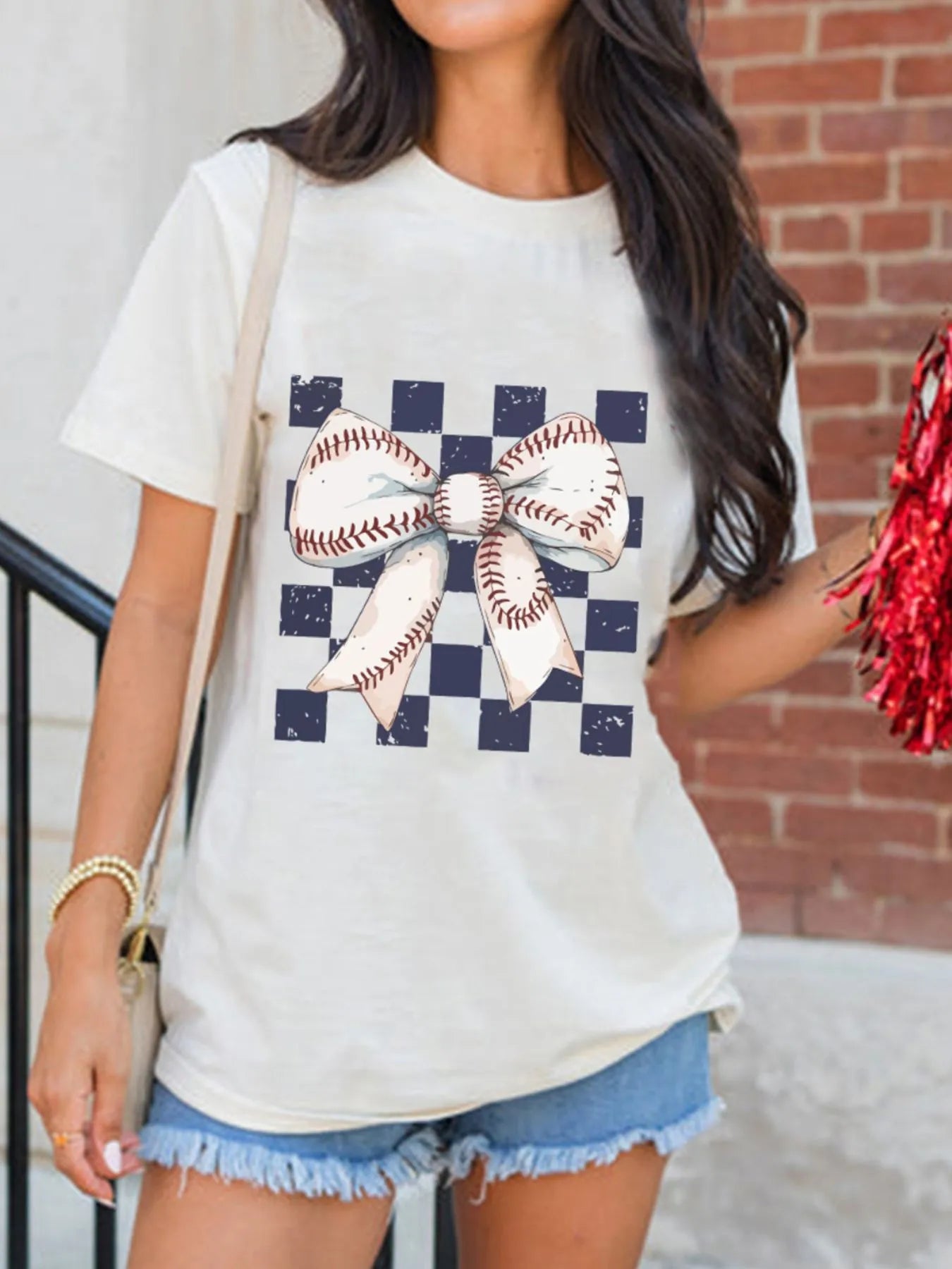 Checkered Bowknot Graphic Crew Neck T-Shirt in White for Women