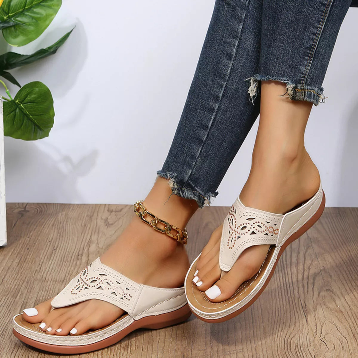 Casual Hollow-Out Thong Sandals in Off-White for Women