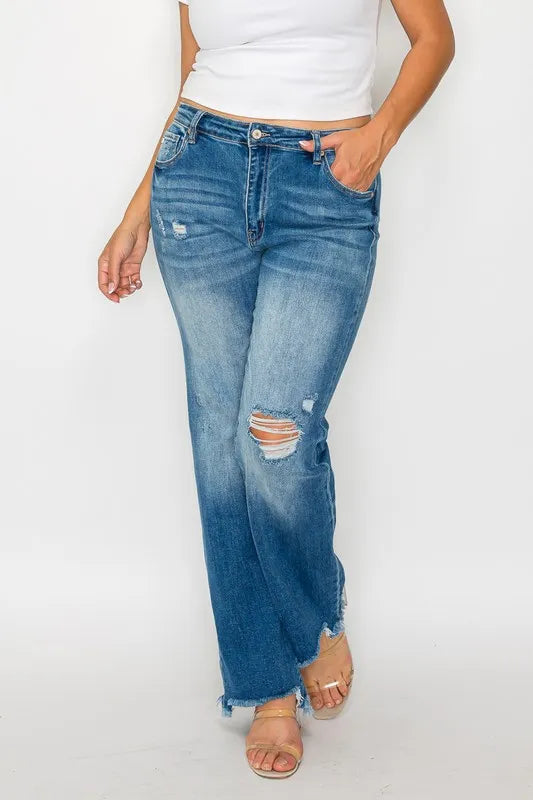 Plus Size Raw Hem Distressed Mid Rise Straight Jeans in Medium for Women