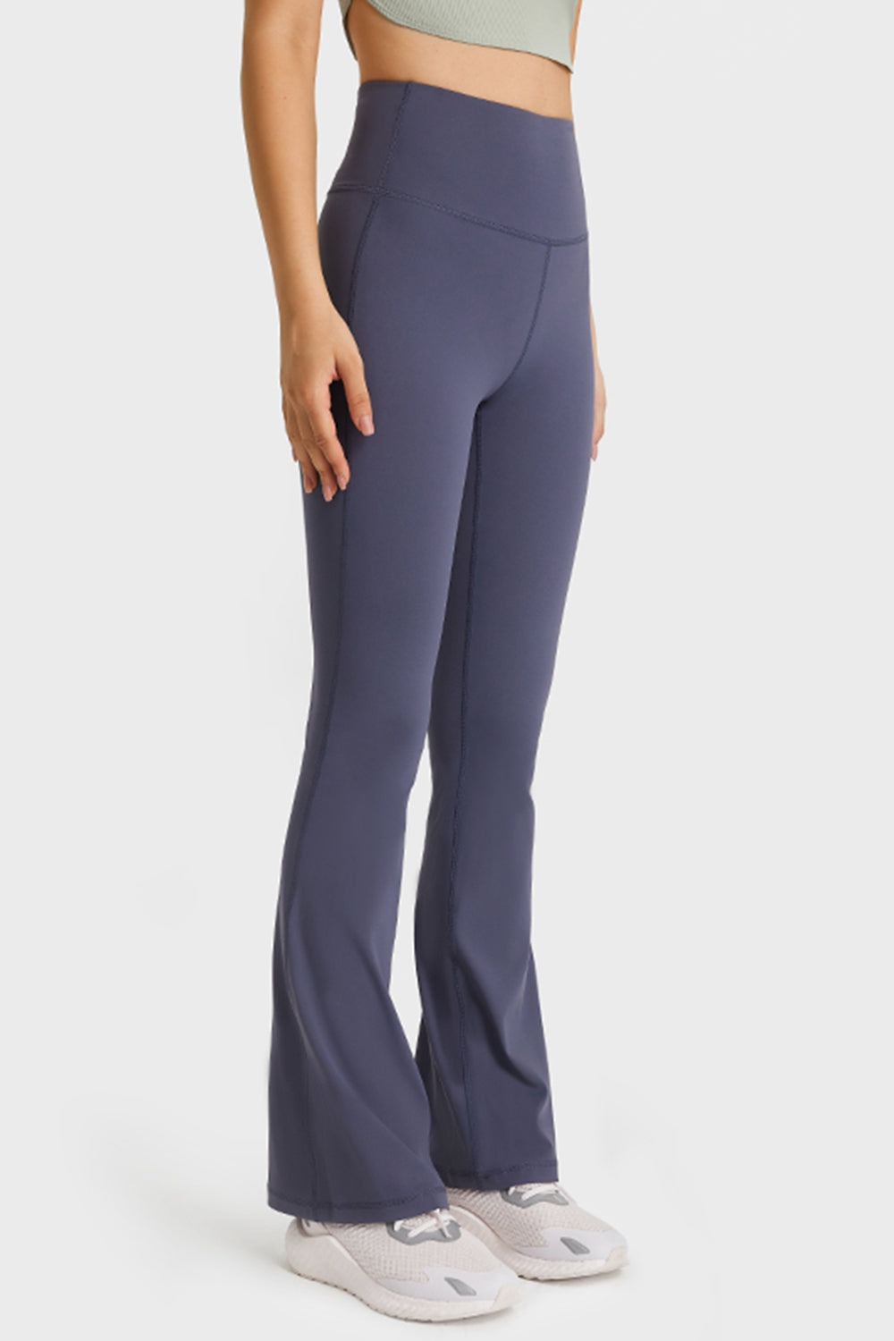 Elastic Waist Flare Yoga Pants in White for Women