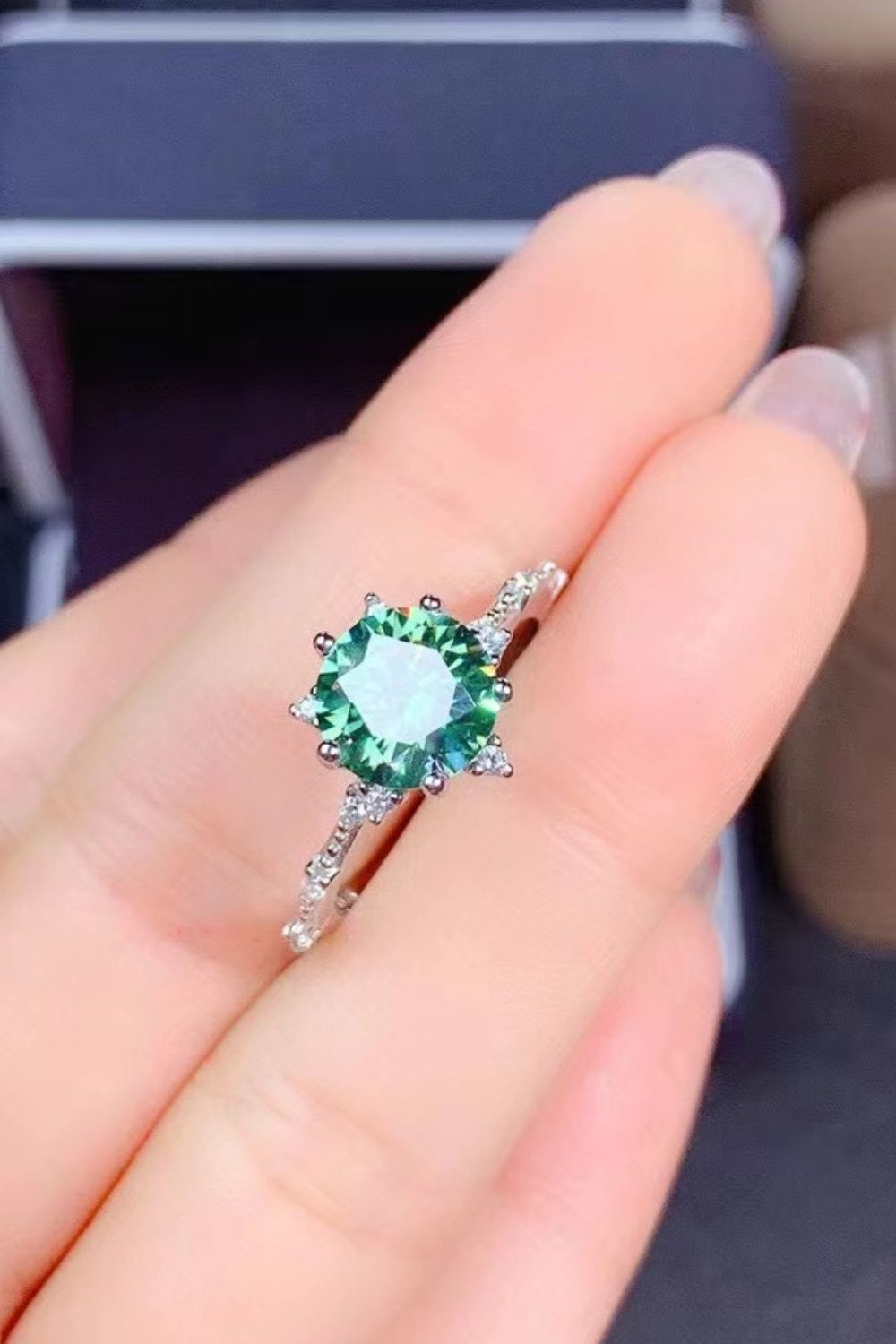 All Eyes On Me 1 Carat Moissanite Platinum-Plated Ring in Green for Women
