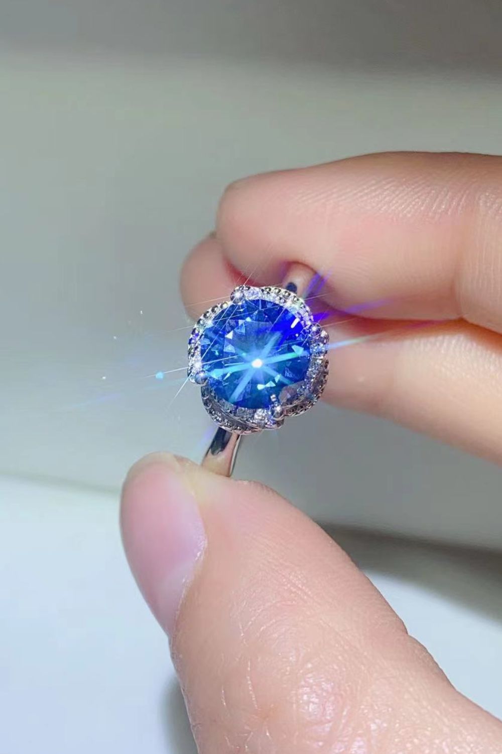 2 Carat Moissanite Contrast 925 Sterling Silver Ring in Blue for Women