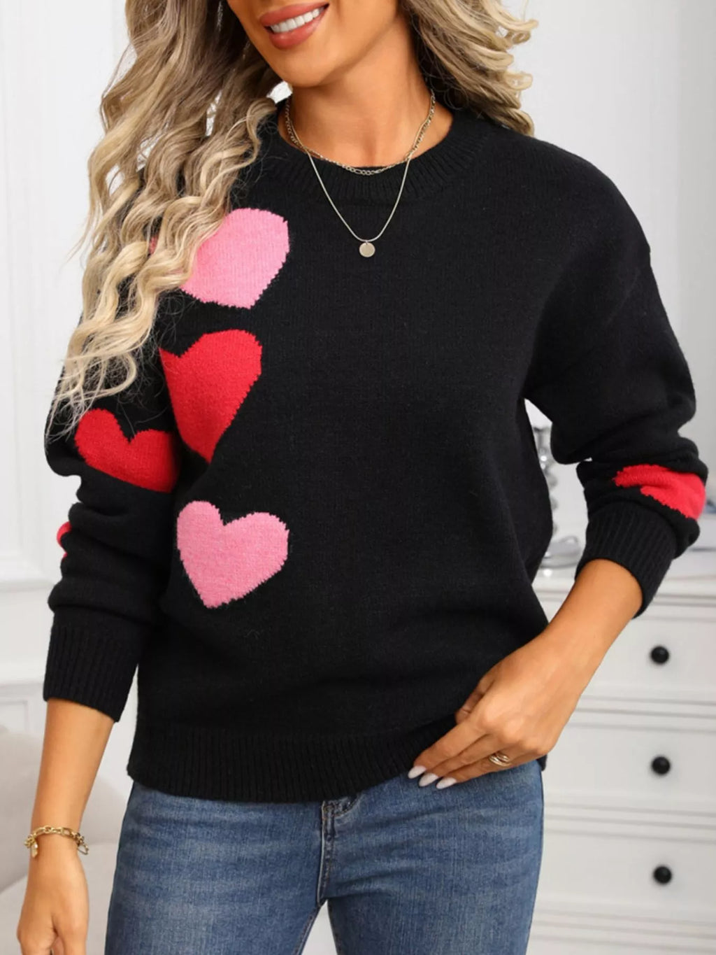 Valentines Day Heart Pattern Round Neck Sweater in Black for Women