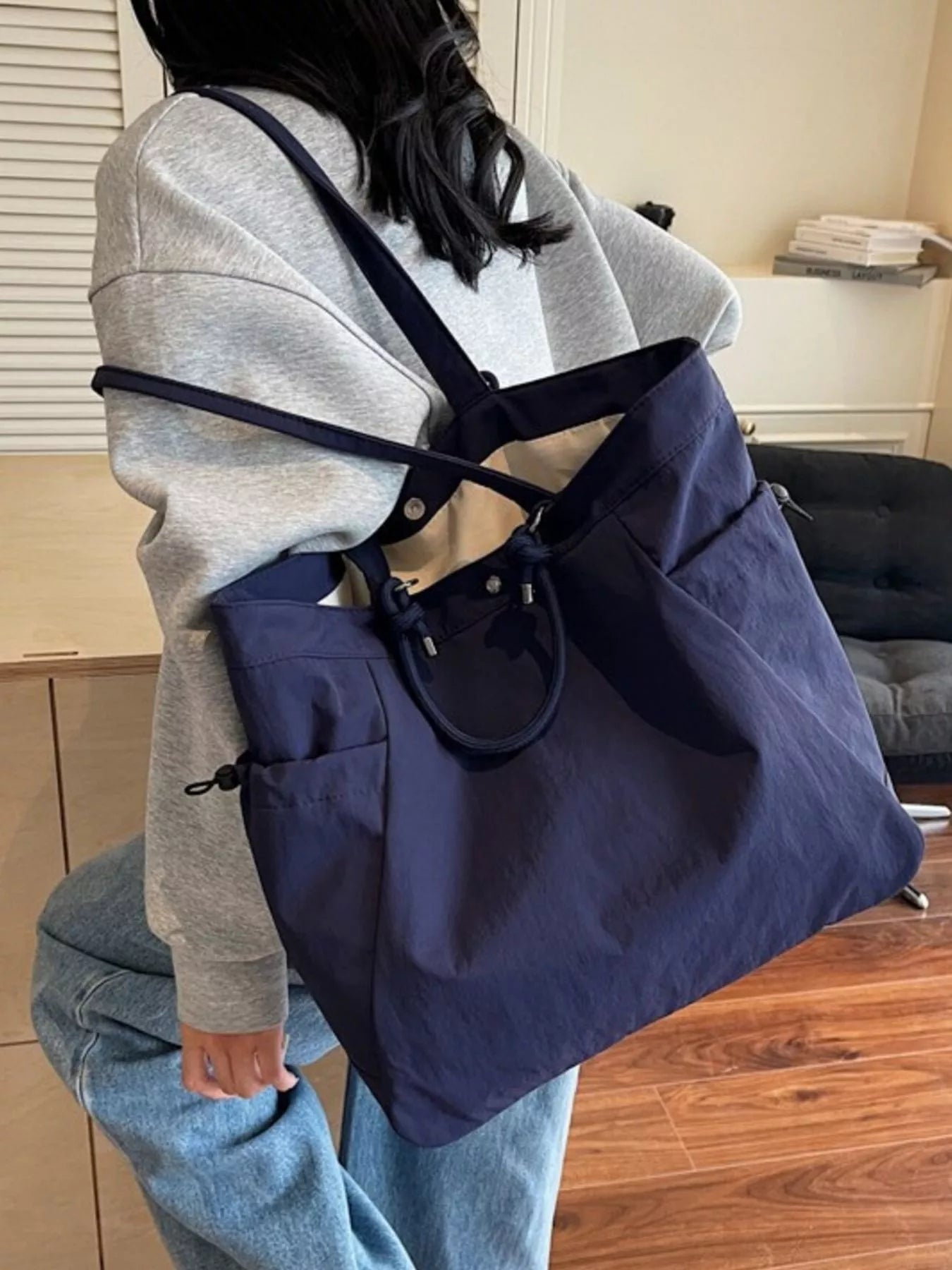 Nylon Lightweight Large Capacity Shoulder Bag for Women
