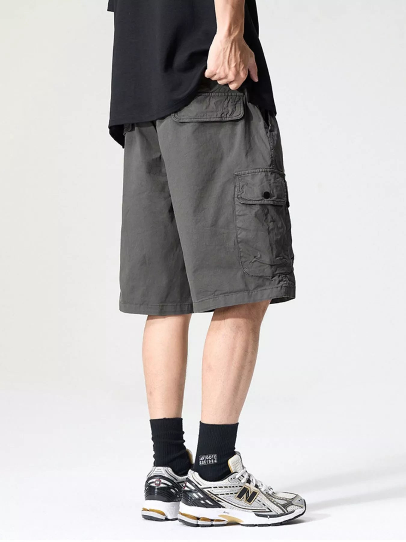 Drawstring Loose Fit Shorts Plus Size in Black in Medium Gray for Men