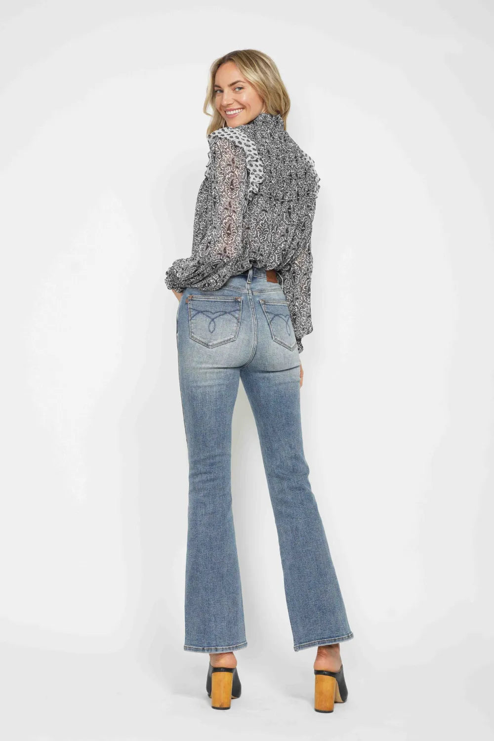 Tummy Control Back Embroidered Pocketed Bootcut Jeans Plus Size in Short Inseam for Women
