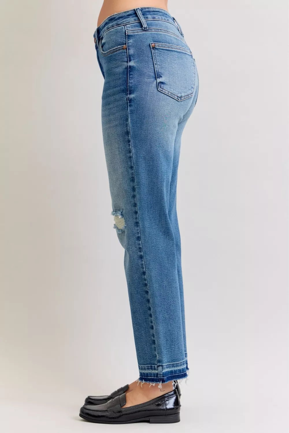 Mid Rise Bf Patch & Repair Destroy Release Hem Jeans Plus Size in Md for Women
