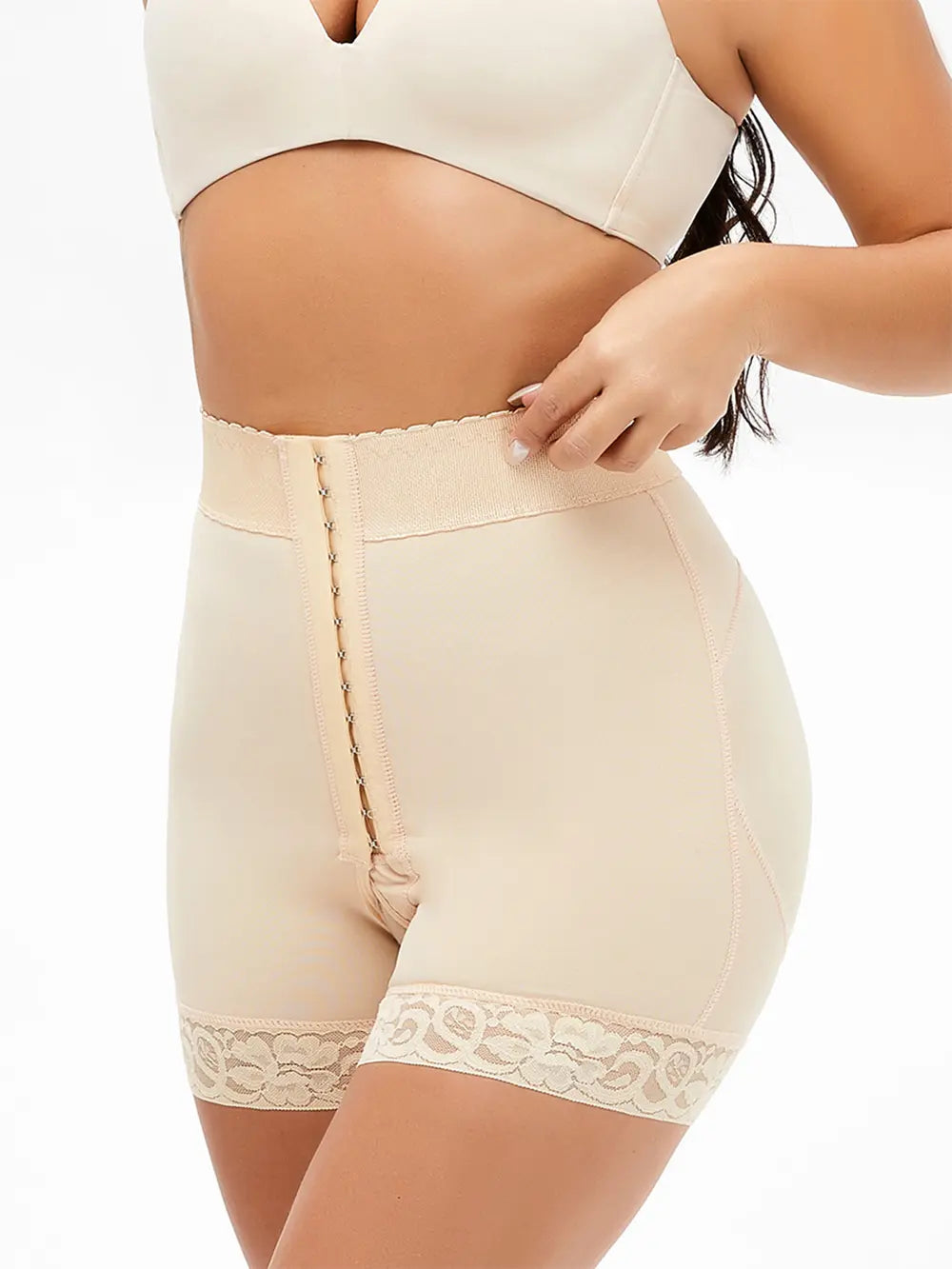 Plus Size Lace Detail Hook-and-Eye Shaping Shorts in Black for Women