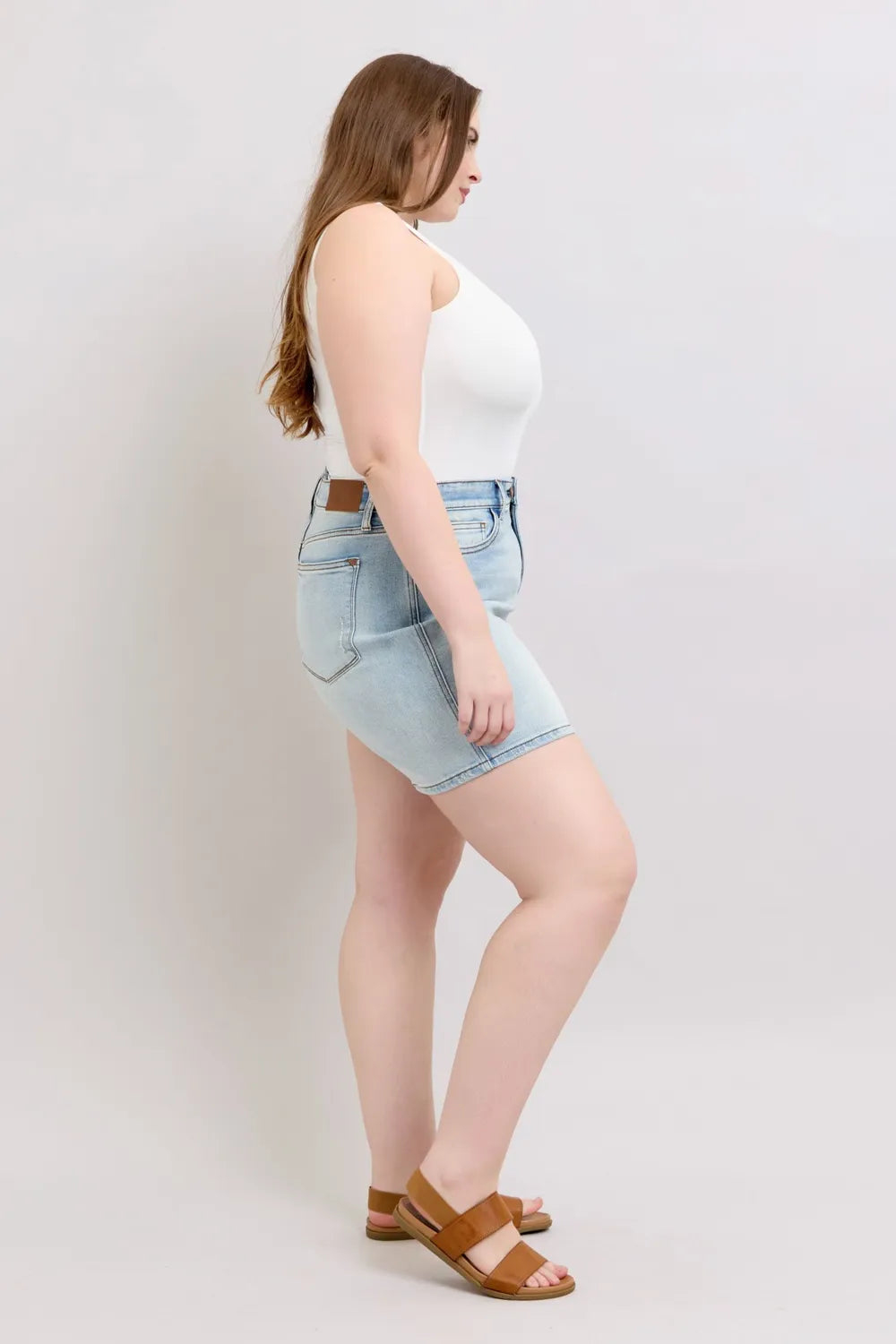 2 Button Denim Shorts with Pockets Plus Size in Light for Women