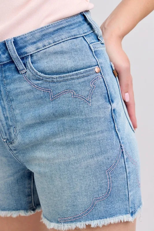 High Waist Western Embroidery Detail Cut Off Denim Shorts Plus Size for Women