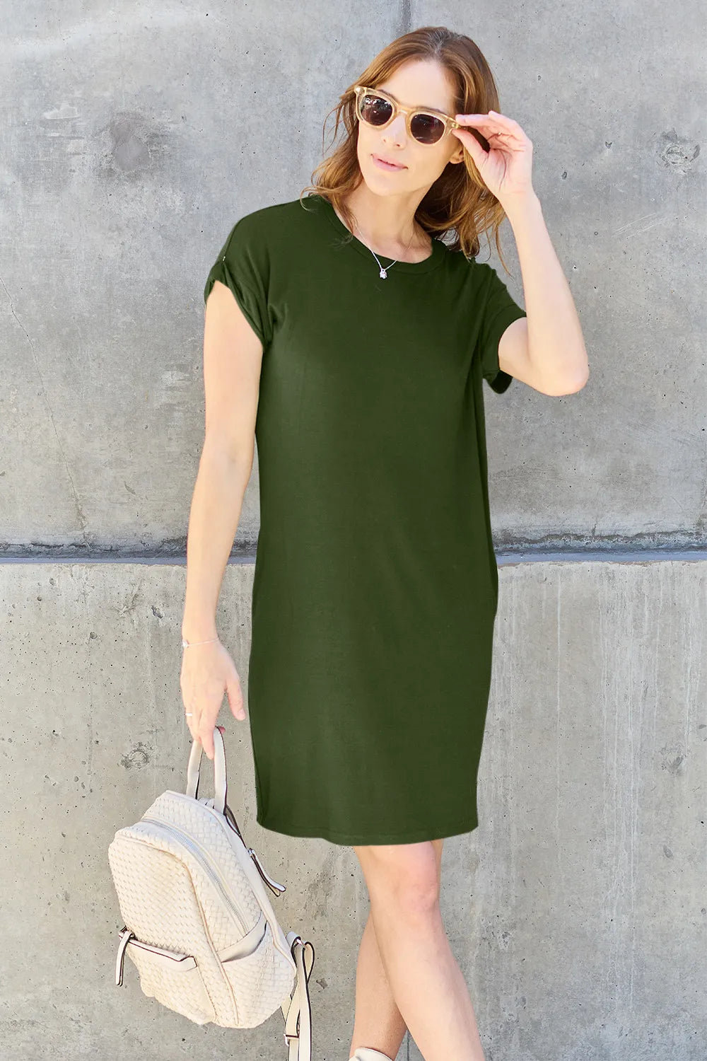 Plus Size Round Neck Short Sleeve Dress with Pockets in Matcha Green for Women