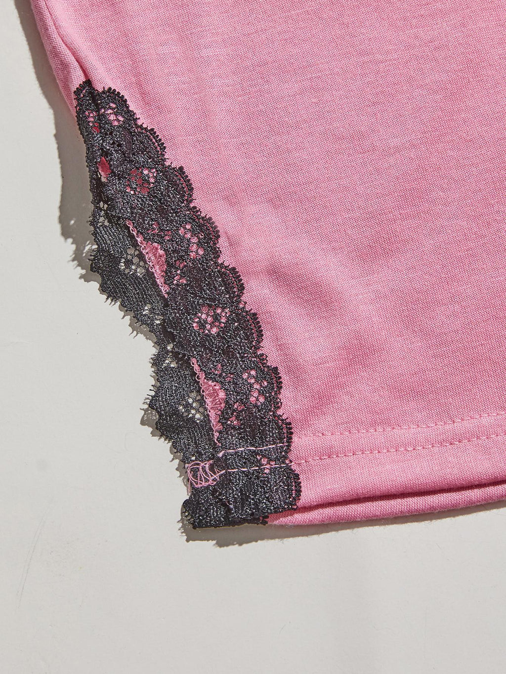 V-Neck Lace Trim Slit Cami and Pants Pajama Set in Purple for Women