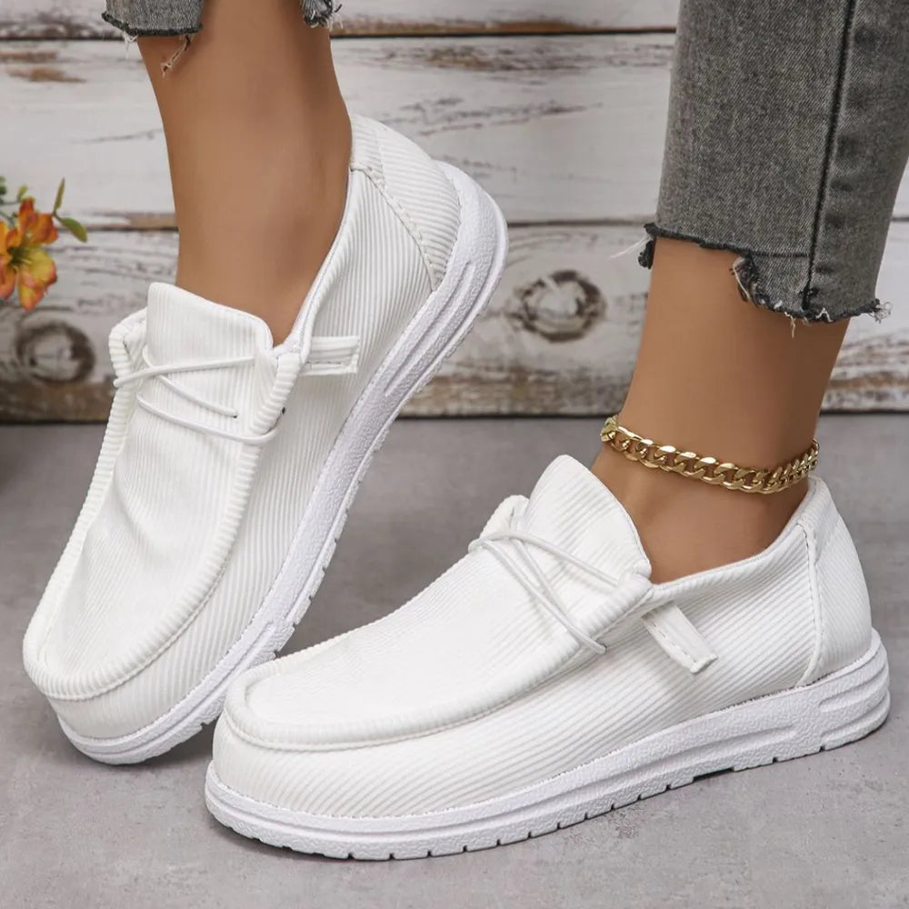 Round Toe Canvas Sneakers in Black for Women