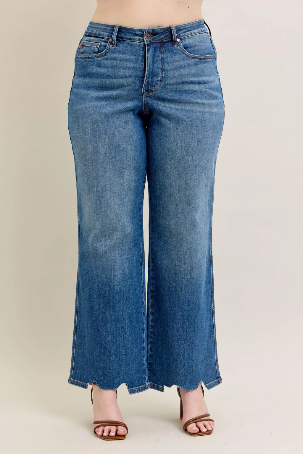 High Waist Tummy Control Chew Hem Destroy Wide Jeans Plus Size in Md for Women