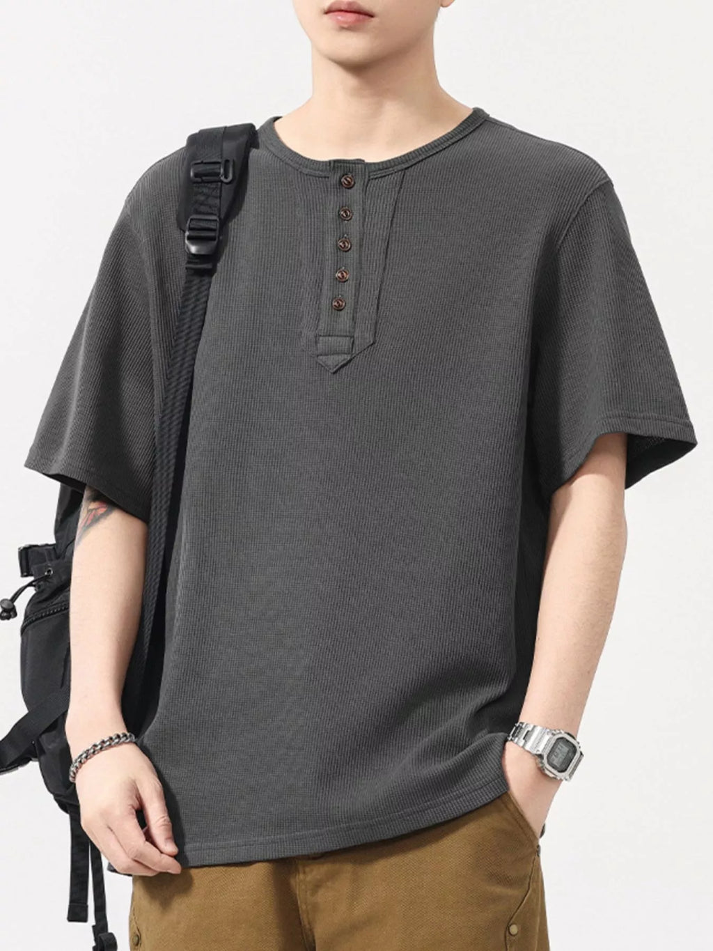 Plus Size Round Neck Short Sleeve T-Shirt in Light Gray in Dark Gray for Men