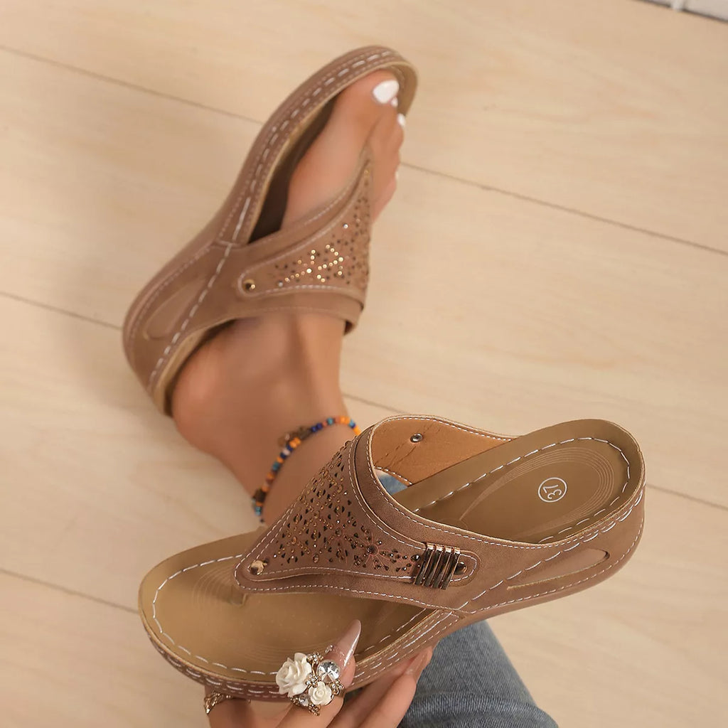 Toe Post Wedge Sandals in Black in Blue for Women