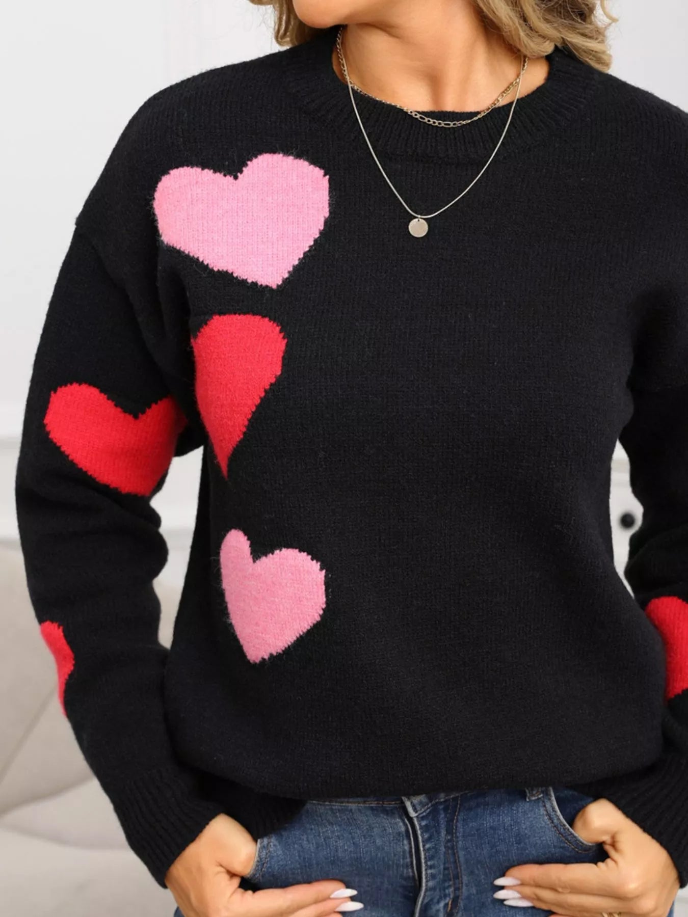 Valentines Day Heart Pattern Round Neck Sweater in Black in White for Women