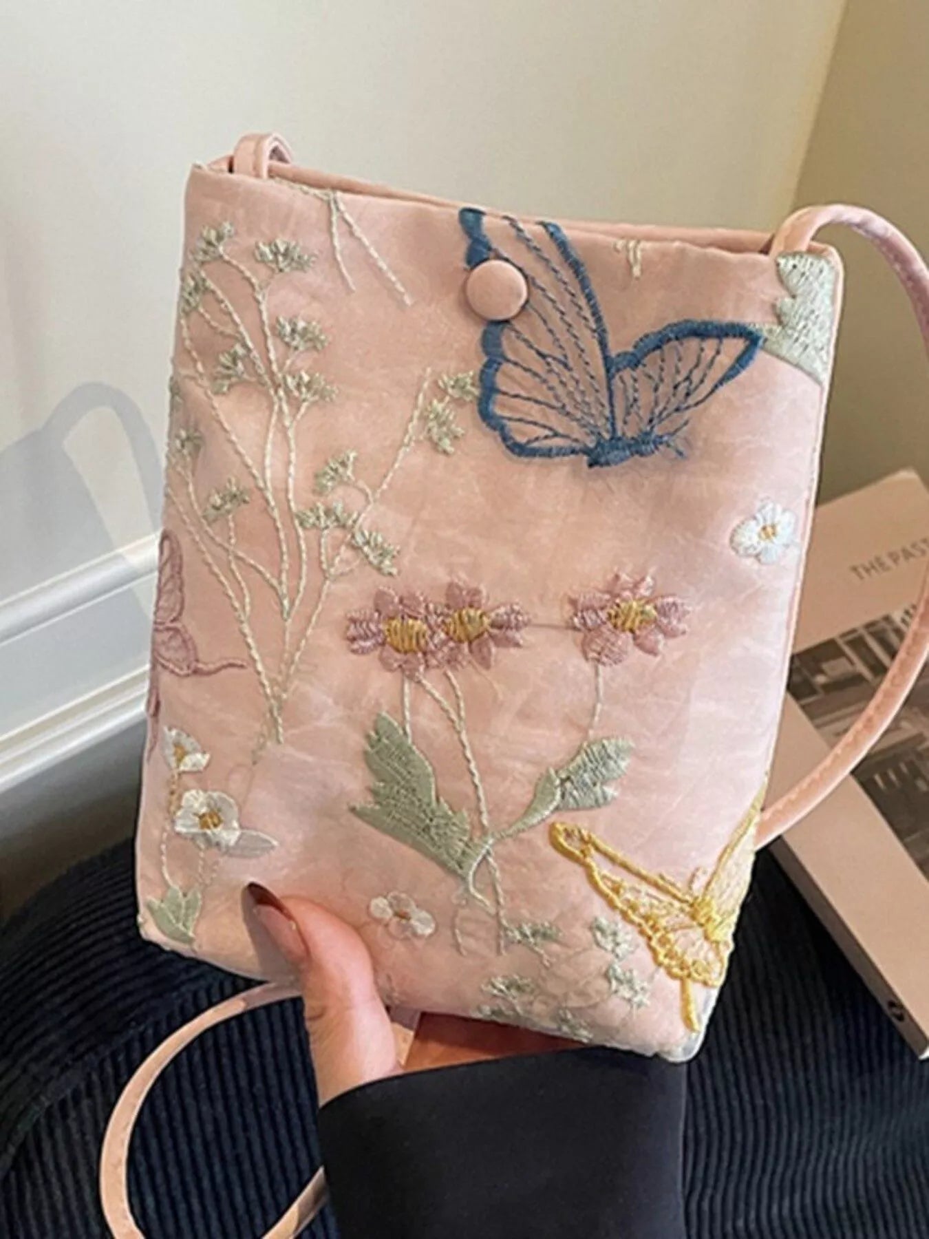 Embroidered Lightweight Crossbody Bag for Women