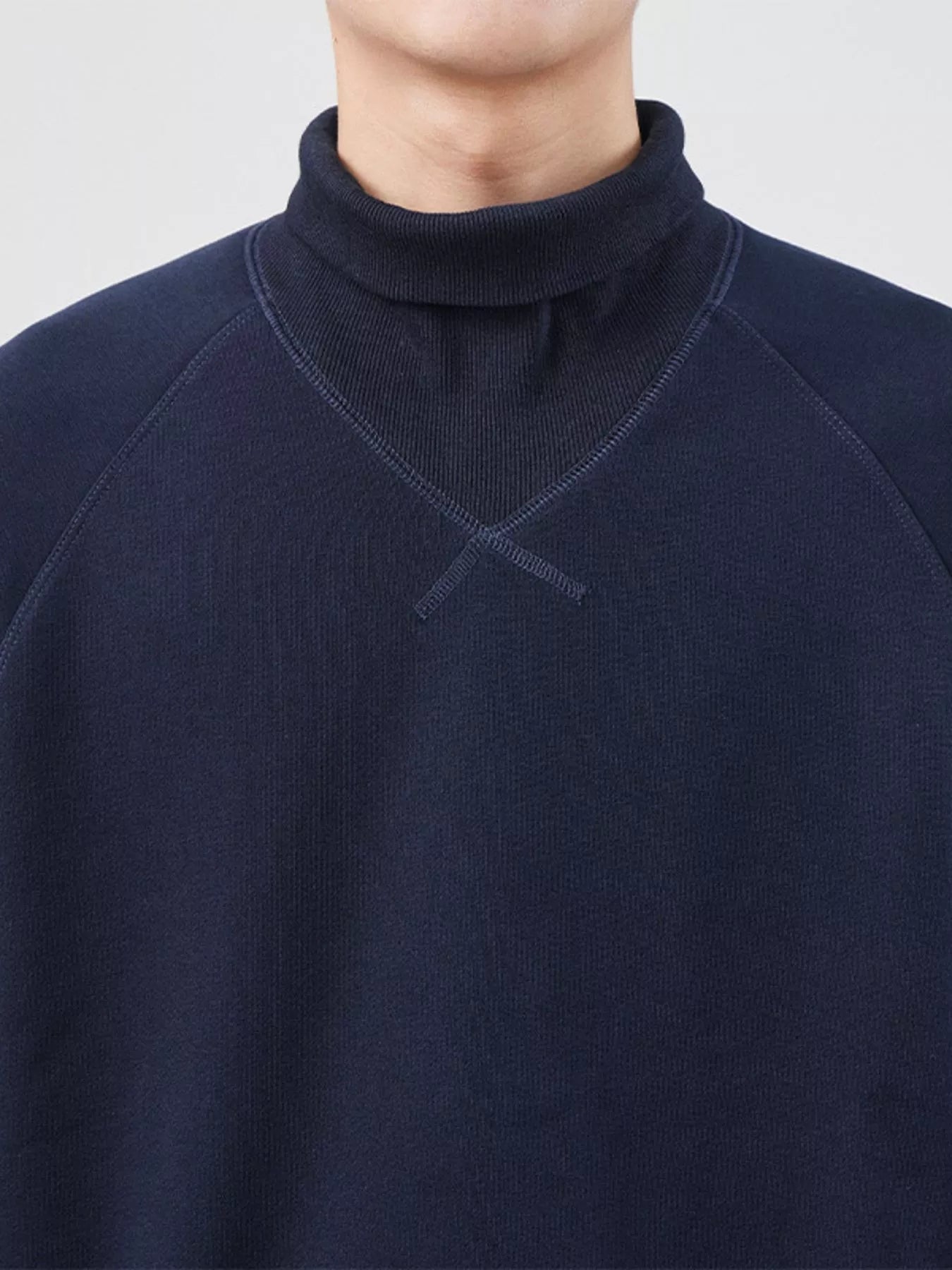 Plus Size Turtleneck Long Sleeve Sweatshirt in Deep Navy Blue for Men