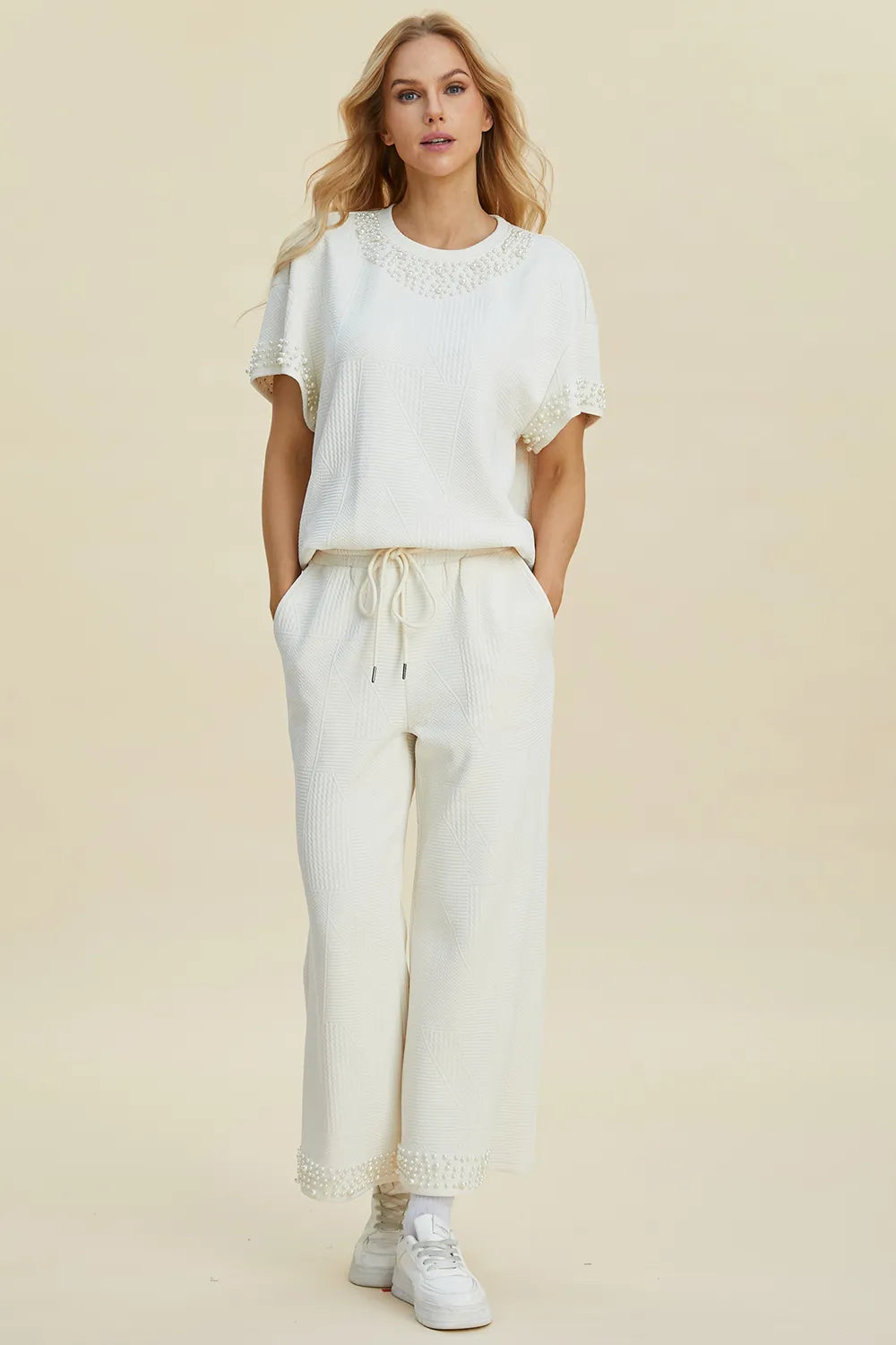 Plus Size Pearl Detail Round Neck Top and Pants Set in Black for Women