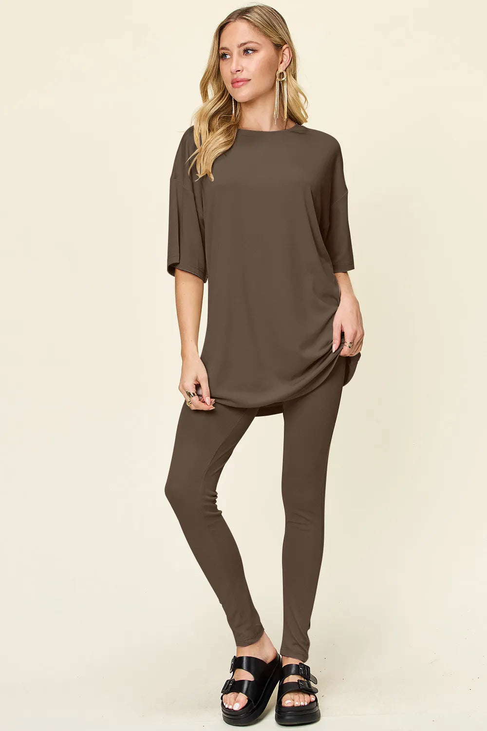 Plus Size Round Neck Dropped Shoulder T-Shirt and Leggings Set in Black for Women