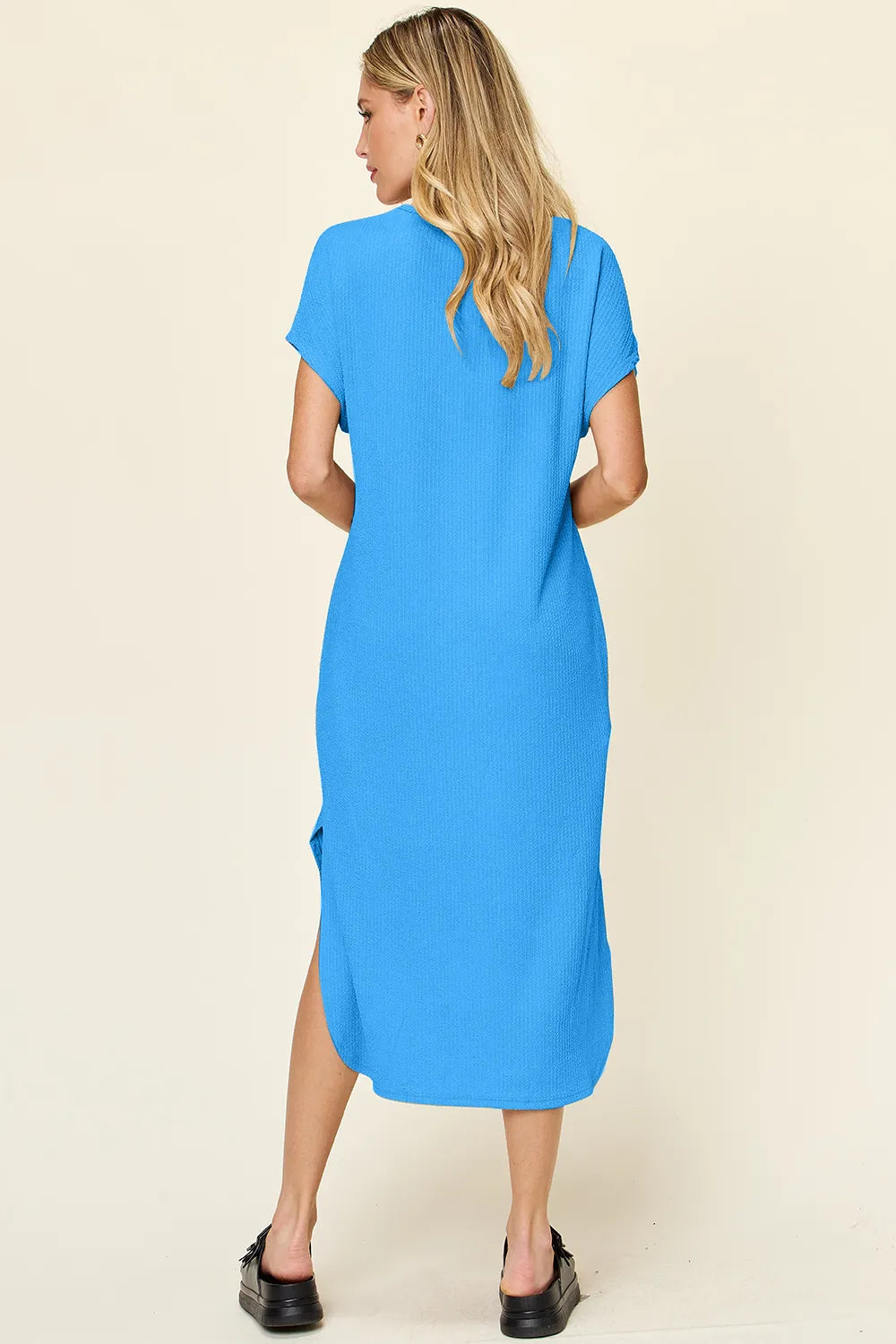 Plus Size Round Neck Short Sleeve Slit Dress in Sky Blue for Women