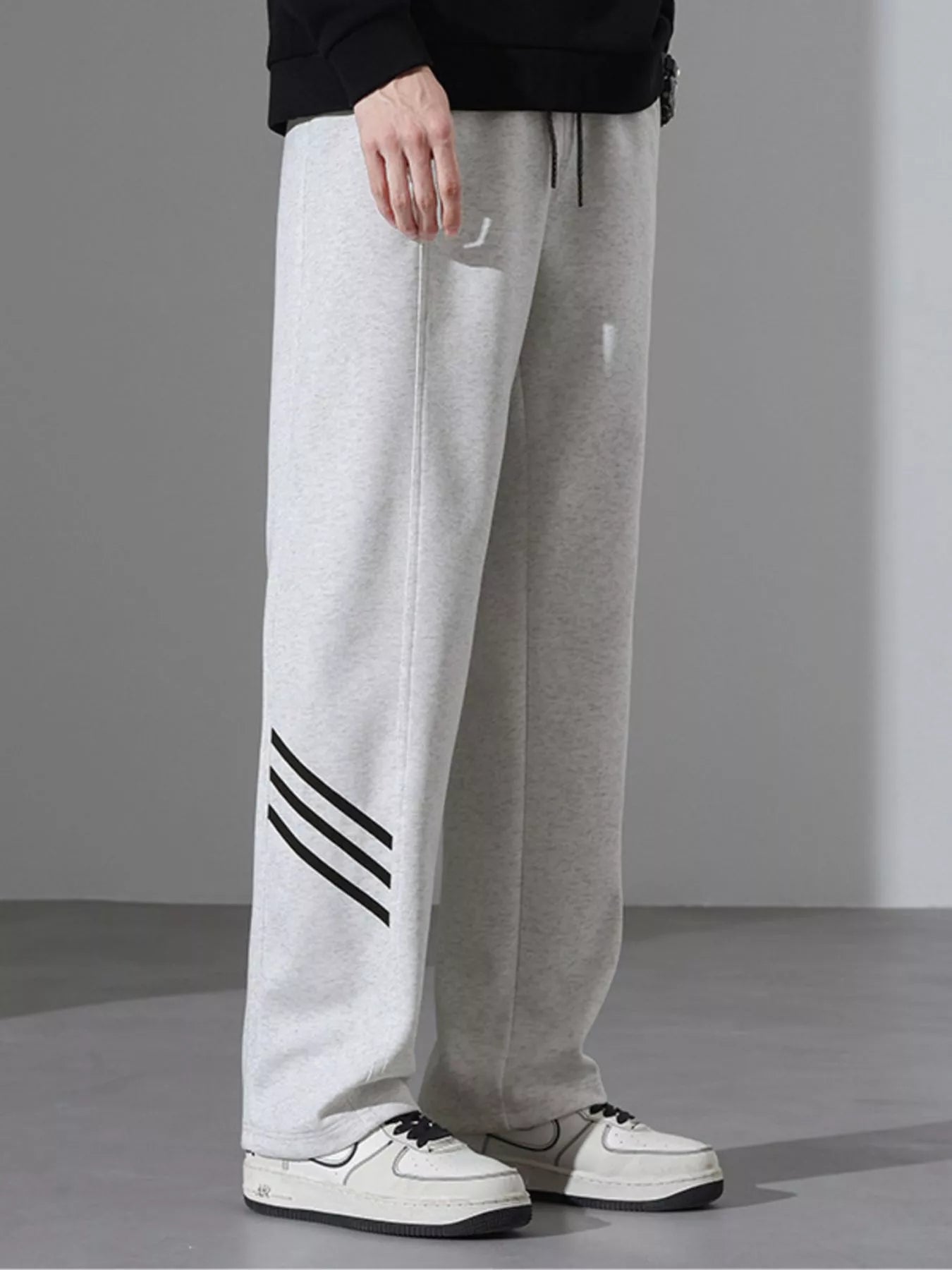 Casual Loose Fit Sweatpants with Stripes Plus Size in Light Flower Gray for Men