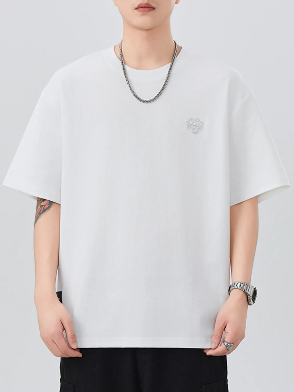Plus Size Round Neck Short Sleeve T-Shirt in Classic in White for Men