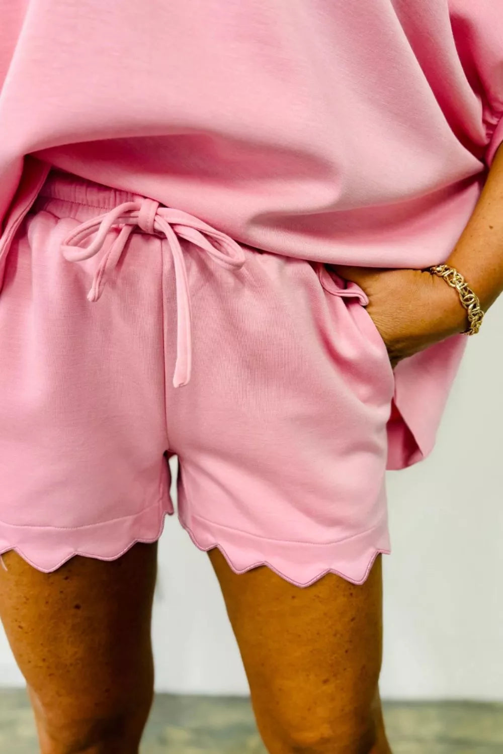 Scalloped V-Neck Dolman Oversize Top Drawstring Shorts Set for Women
