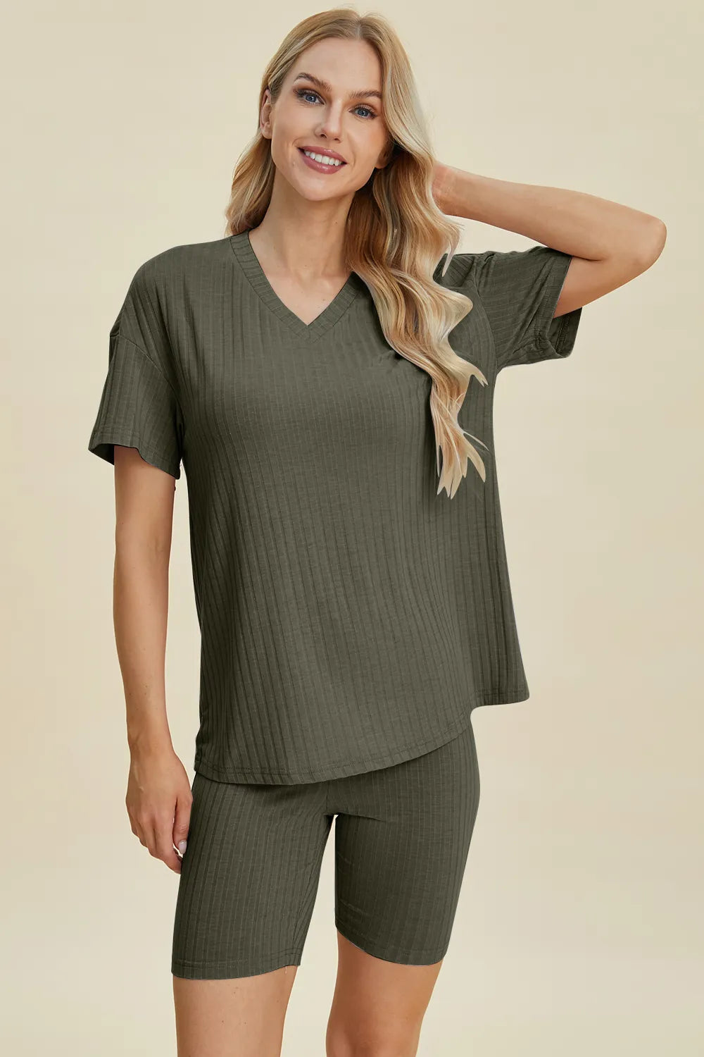 Plus Size Ribbed V-Neck Short Sleeve Top and Shorts Set in Gray for Women